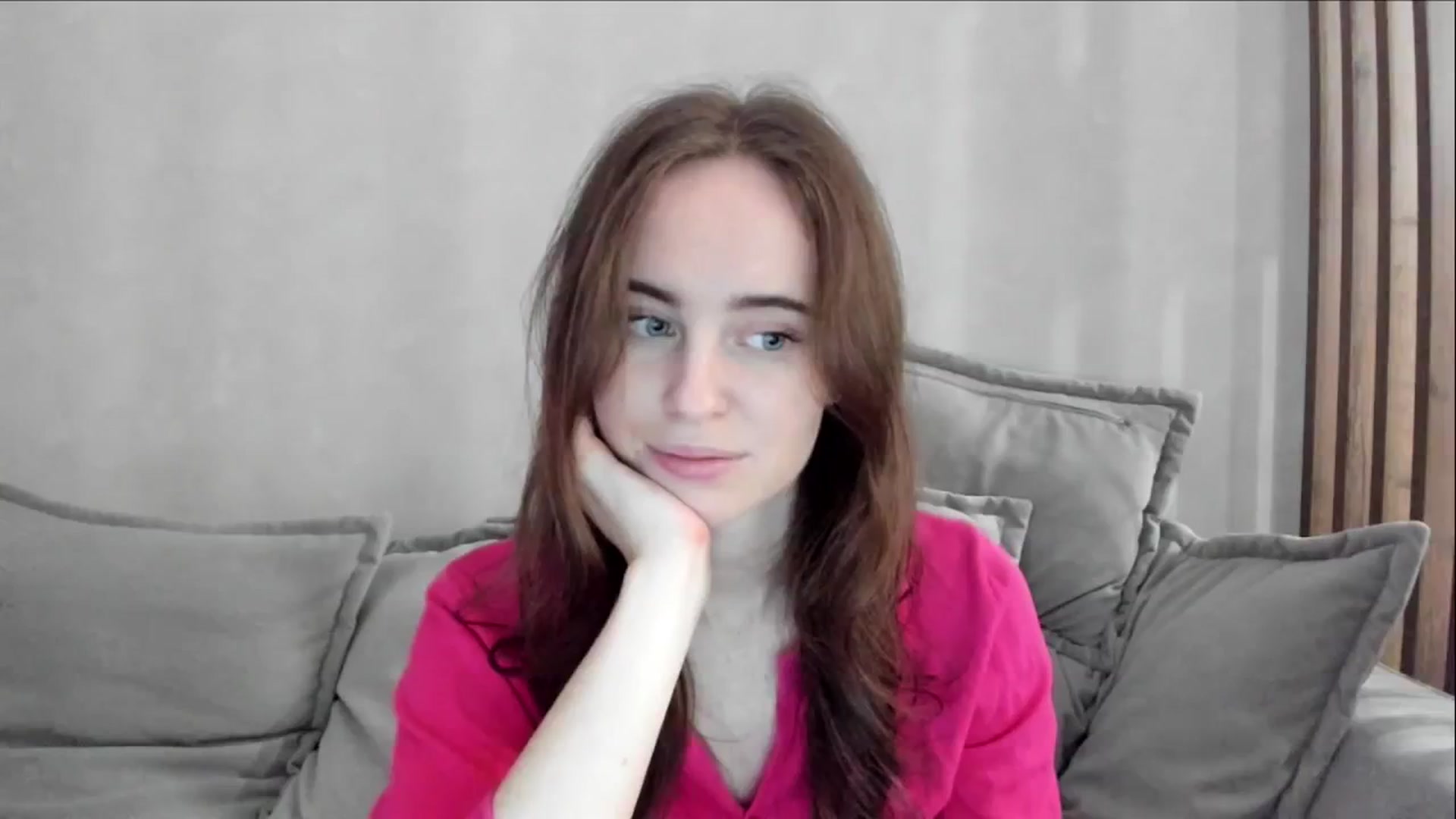 Gallery image thumbnail from userSasha's myfreecams stream on, 05/13/2024, 11:01 image 9 of 20