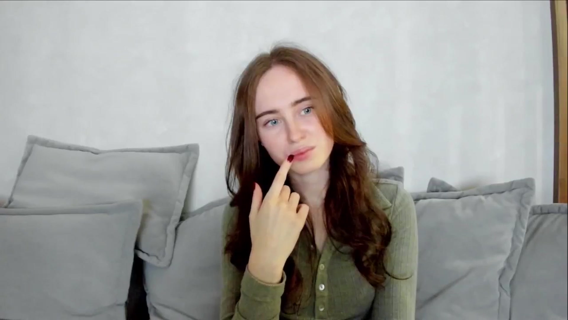 Gallery image thumbnail from userSasha's myfreecams stream on, 05/15/2024, 16:54 image 6 of 20