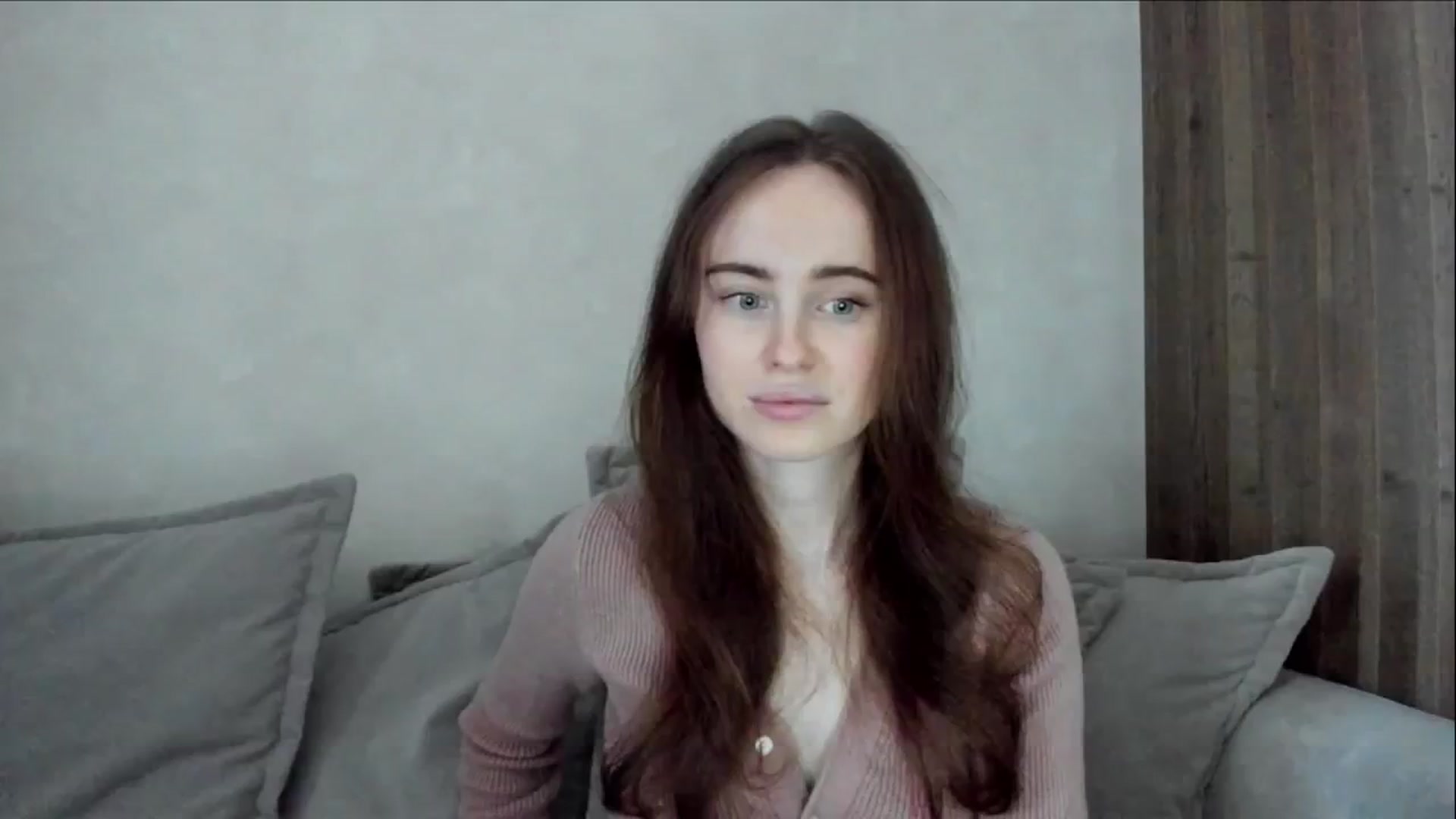 Gallery image thumbnail from userSasha's myfreecams stream on, 05/21/2024, 14:14 image 3 of 20