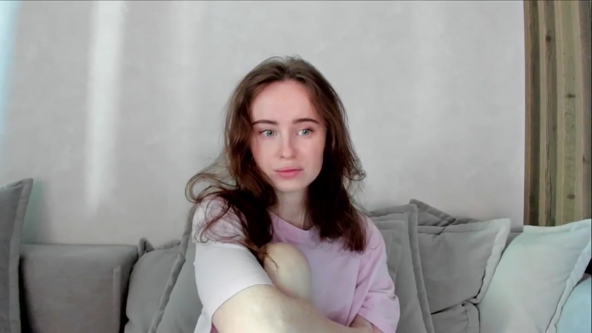 Gallery image thumbnail from userSasha's myfreecams stream on, 05/22/2024, 07:15 image 12 of 20