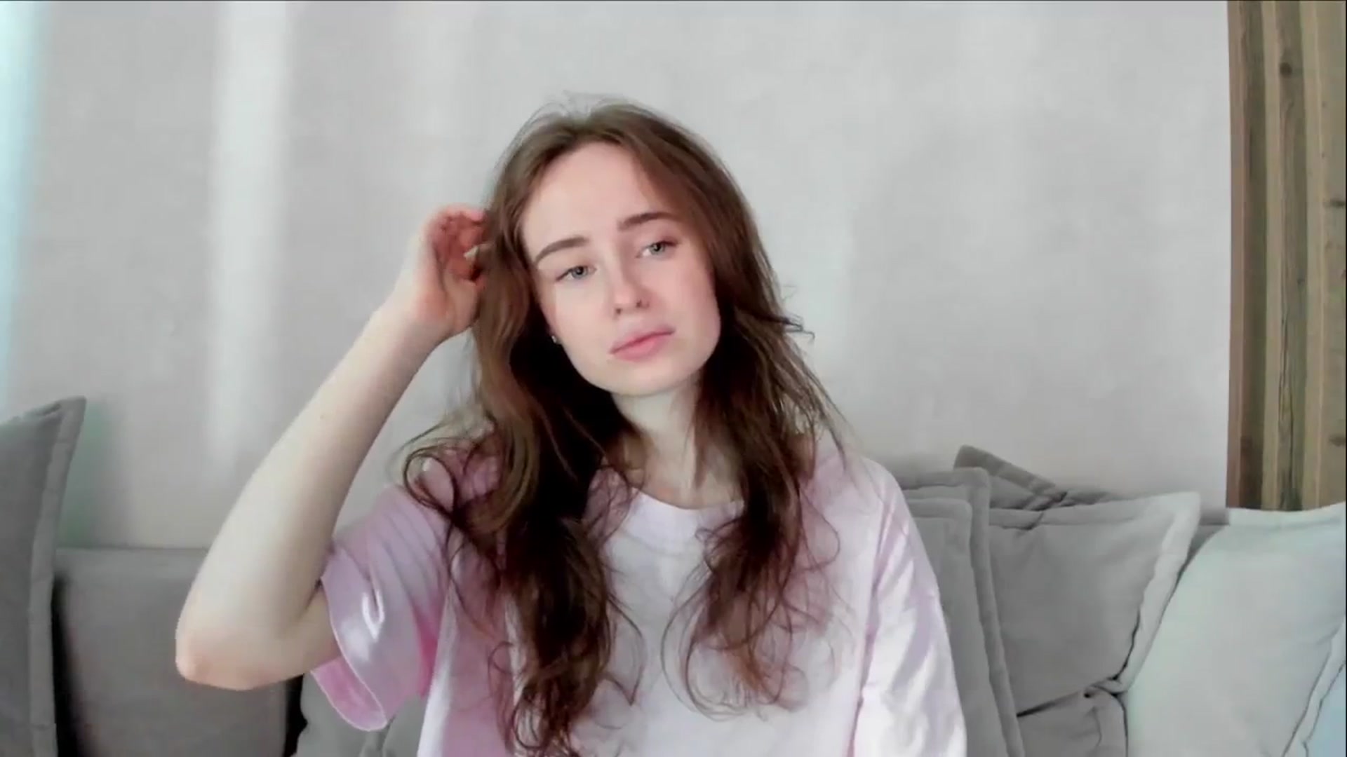 Gallery image thumbnail from userSasha's myfreecams stream on, 05/22/2024, 07:15 image 19 of 20