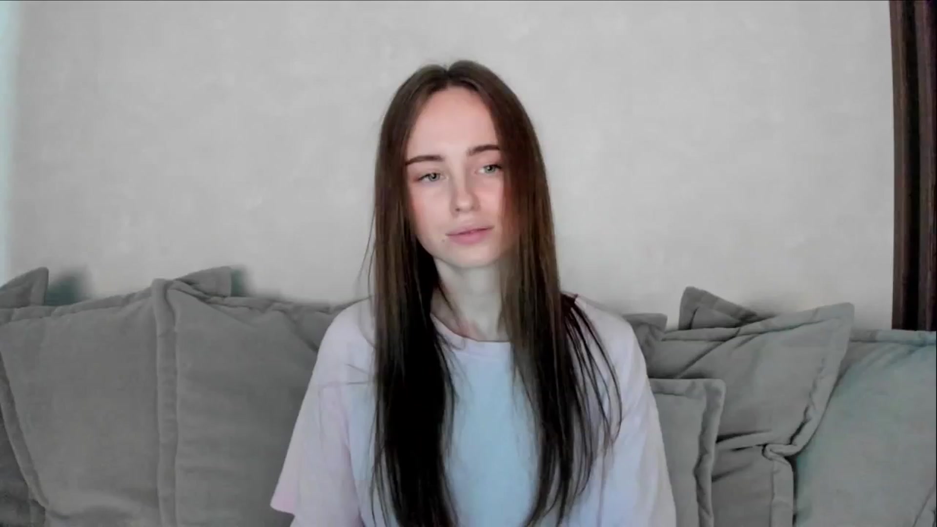 Gallery image thumbnail from userSasha's myfreecams stream on, 05/22/2024, 17:27 image 14 of 20