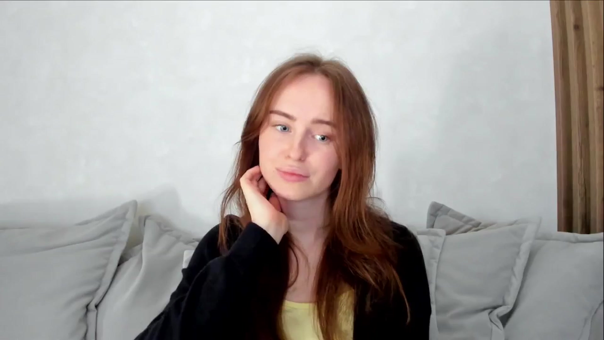 Gallery image thumbnail from userSasha's myfreecams stream on, 05/26/2024, 08:47 image 17 of 20