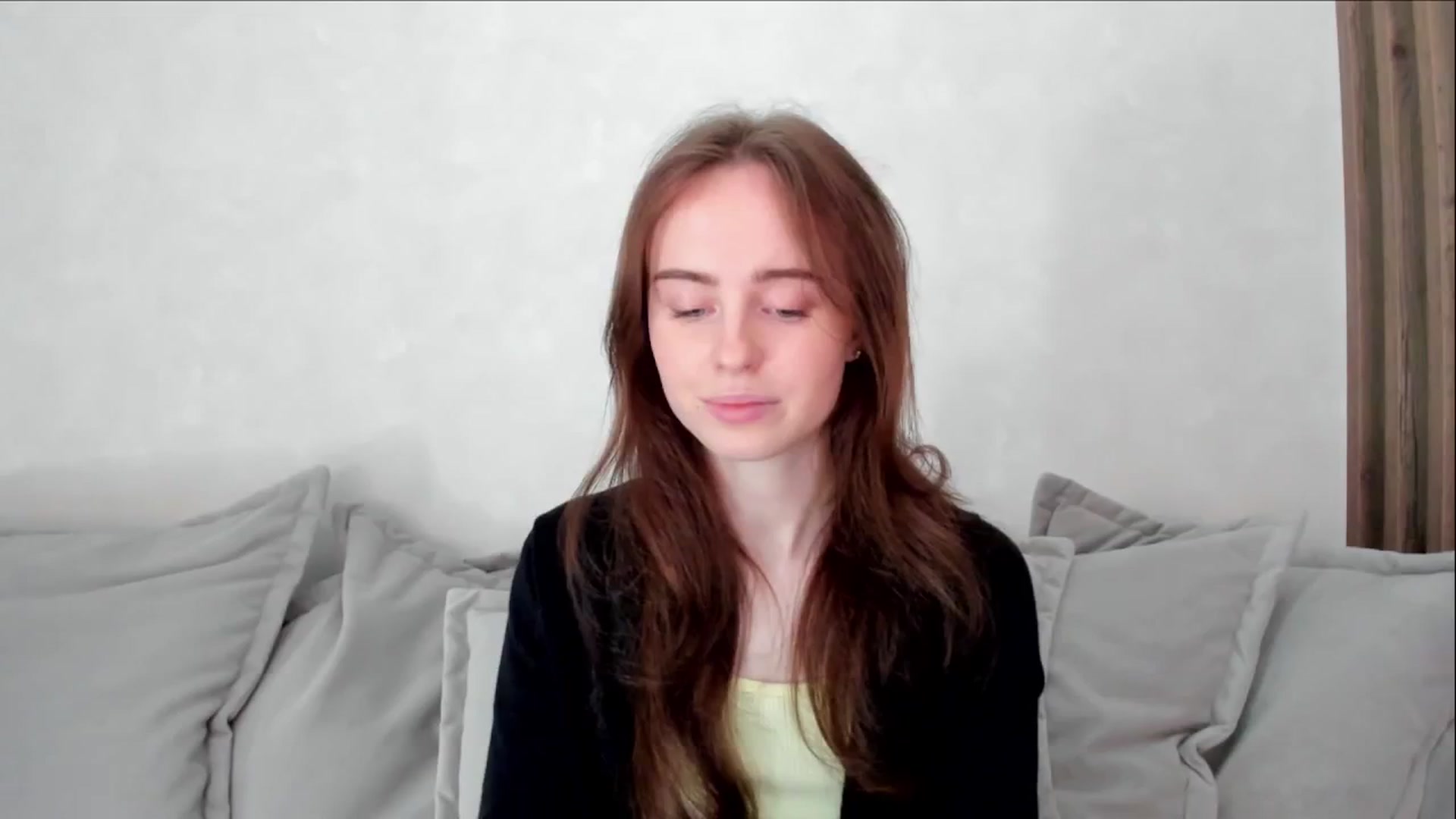 Gallery image thumbnail from userSasha's myfreecams stream on, 05/26/2024, 08:47 image 15 of 20