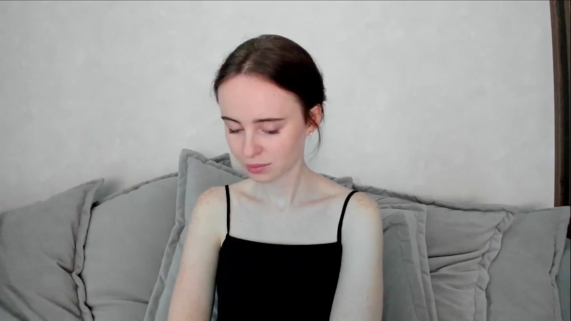 Gallery image thumbnail from userSasha's myfreecams stream on, 06/01/2024, 07:53 image 6 of 20