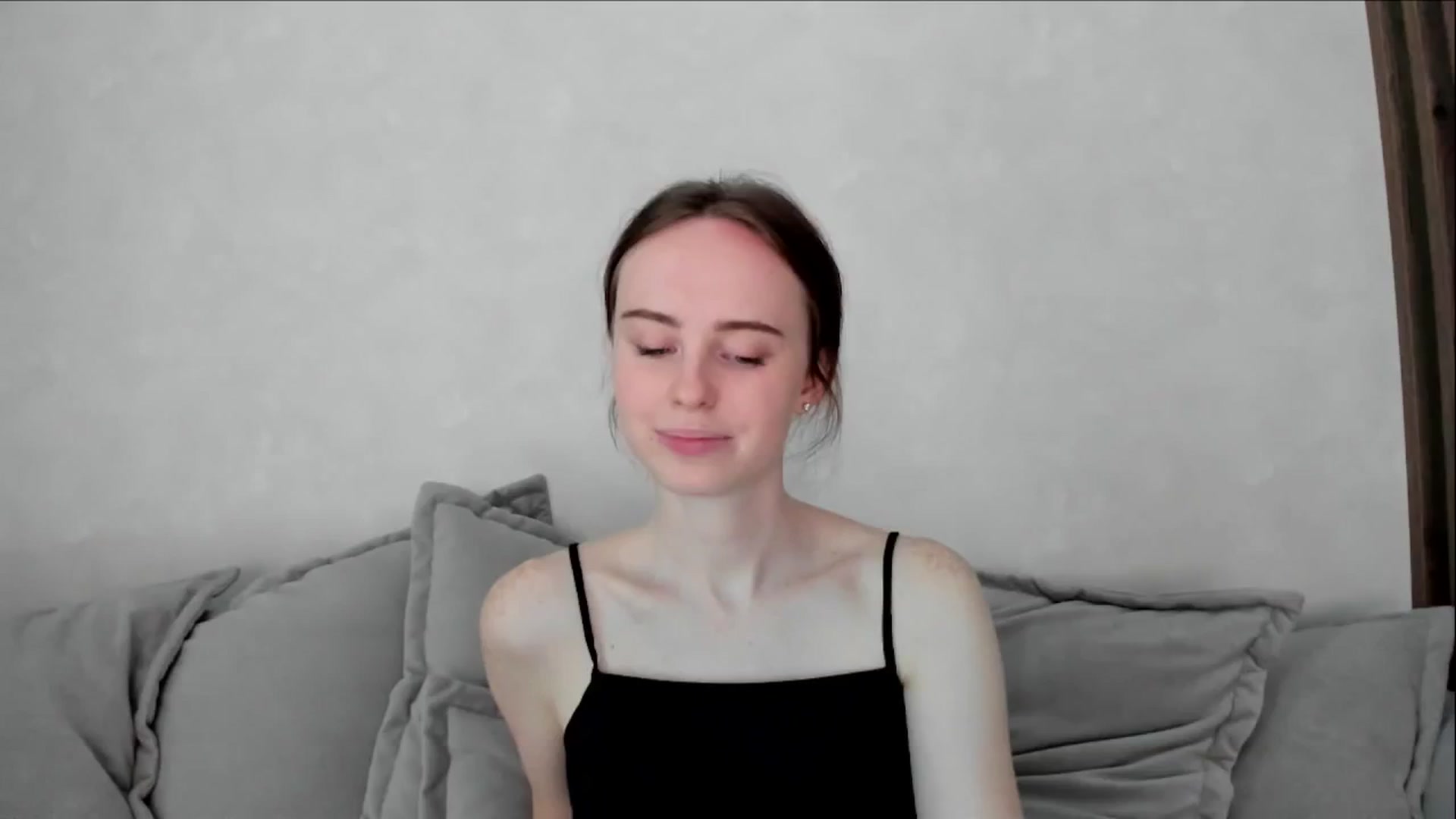 Gallery image thumbnail from userSasha's myfreecams stream on, 06/01/2024, 08:23 image 9 of 20