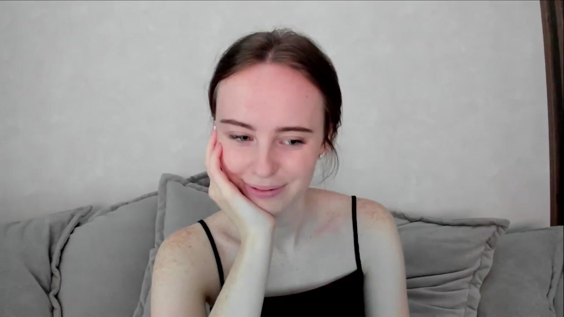 Gallery image thumbnail from userSasha's myfreecams stream on, 06/01/2024, 08:23 image 11 of 20