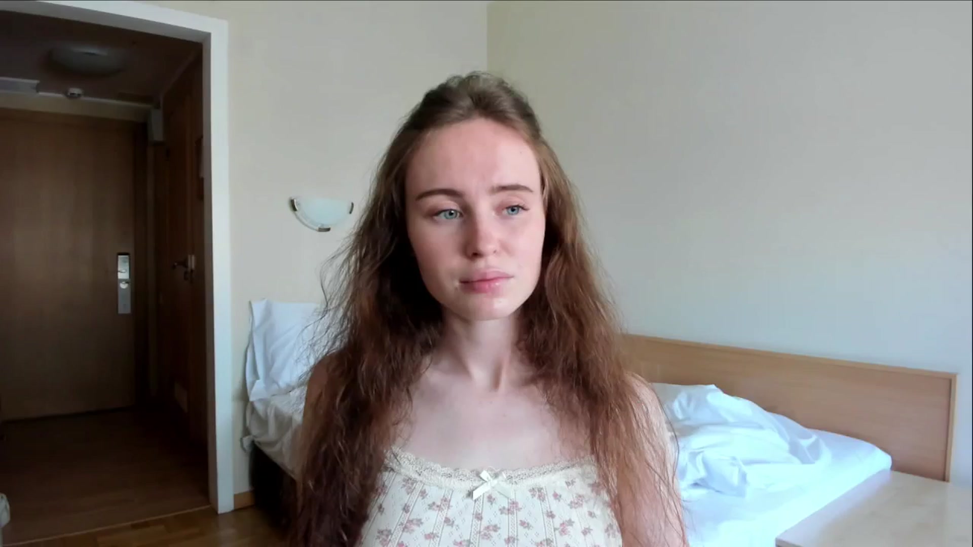 Gallery image thumbnail from userSasha's myfreecams stream on, 06/10/2024, 03:32 image 8 of 20