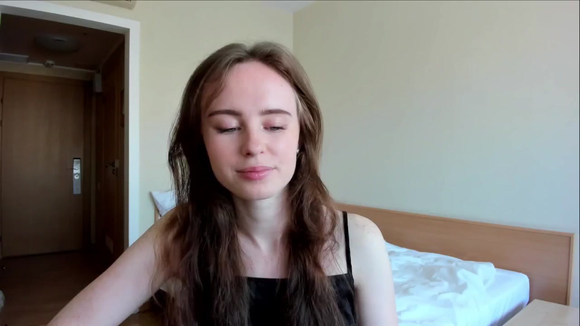 Gallery image thumbnail from userSasha's myfreecams stream on, 06/15/2024, 02:35 image 15 of 20