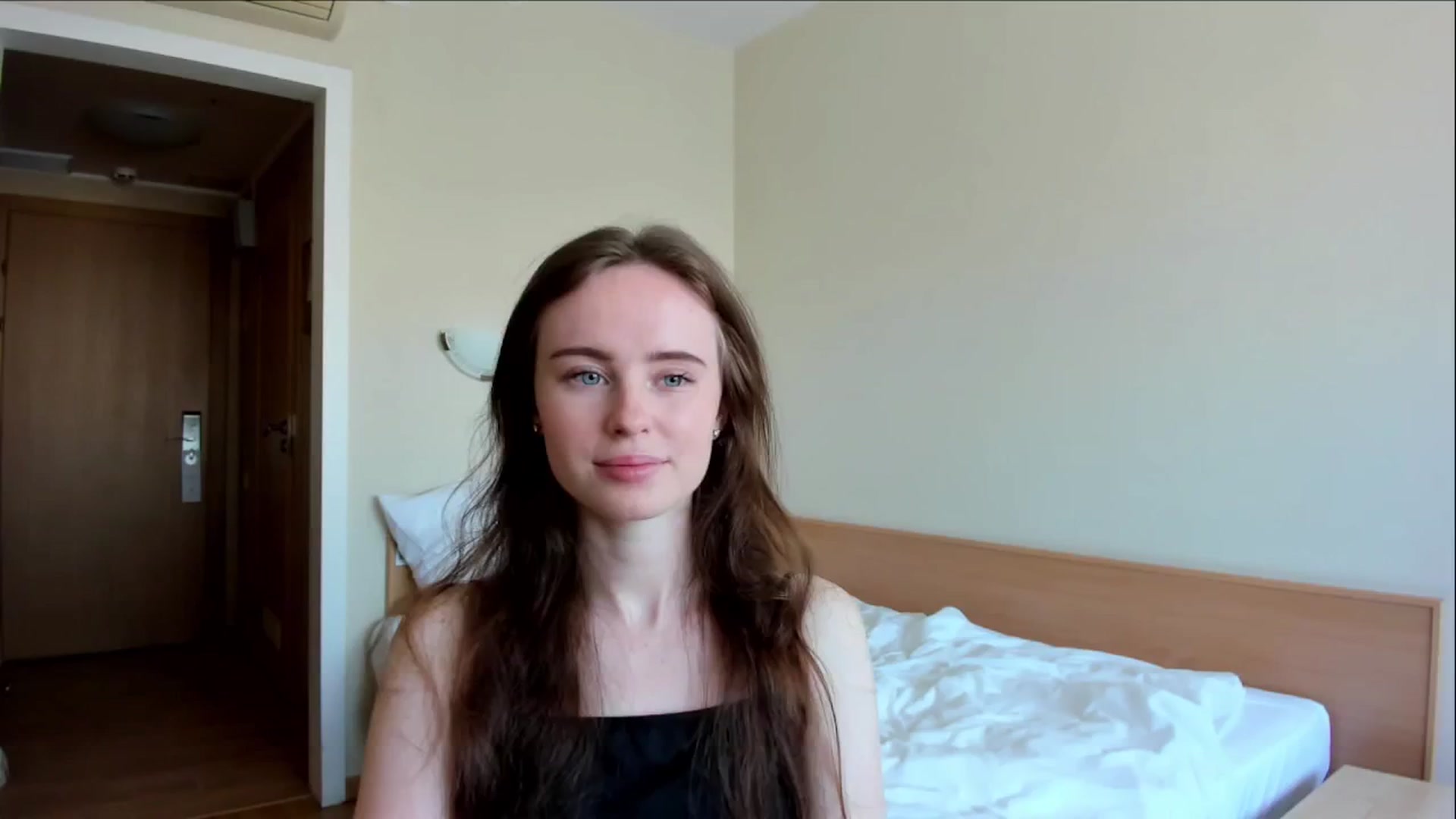 Gallery image thumbnail from userSasha's myfreecams stream on, 06/15/2024, 02:35 image 18 of 20
