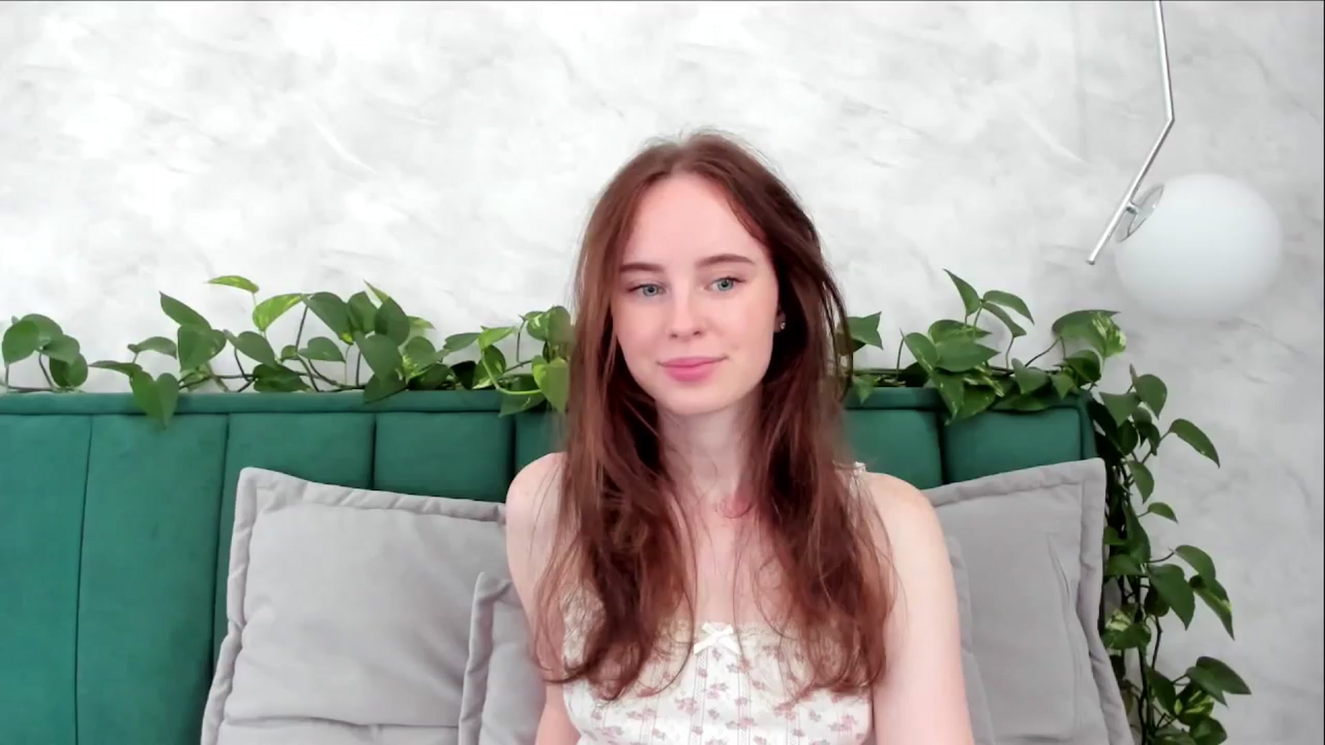 Gallery image thumbnail from userSasha's myfreecams stream on, 08/04/2024, 06:39 image 4 of 20
