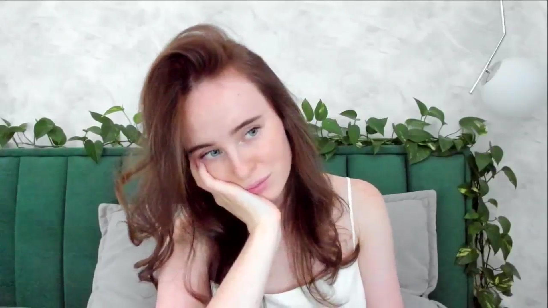 Gallery image thumbnail from userSasha's myfreecams stream on, 08/08/2024, 16:23 image 8 of 20