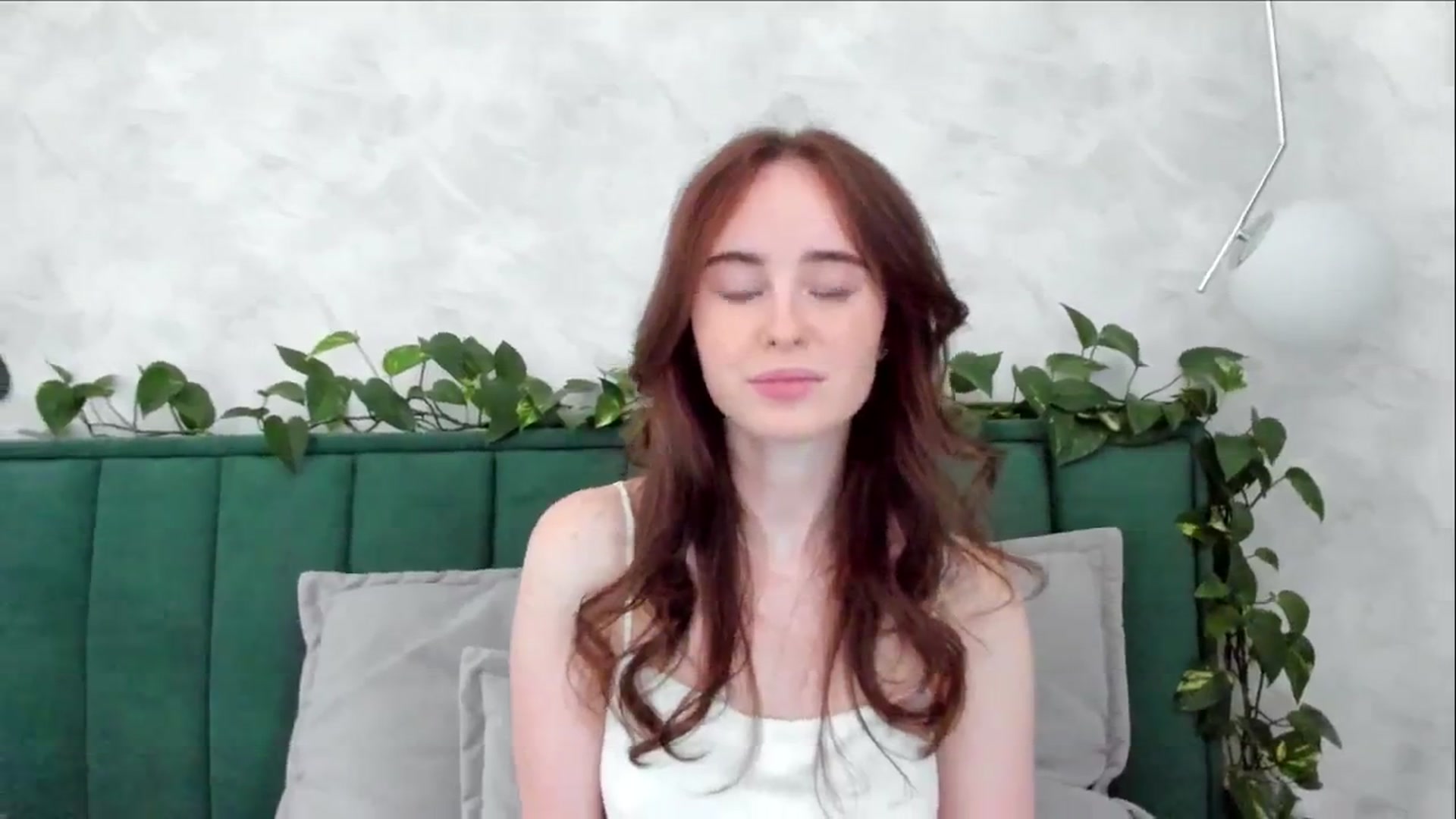 Gallery image thumbnail from userSasha's myfreecams stream on, 08/08/2024, 16:23 image 11 of 20