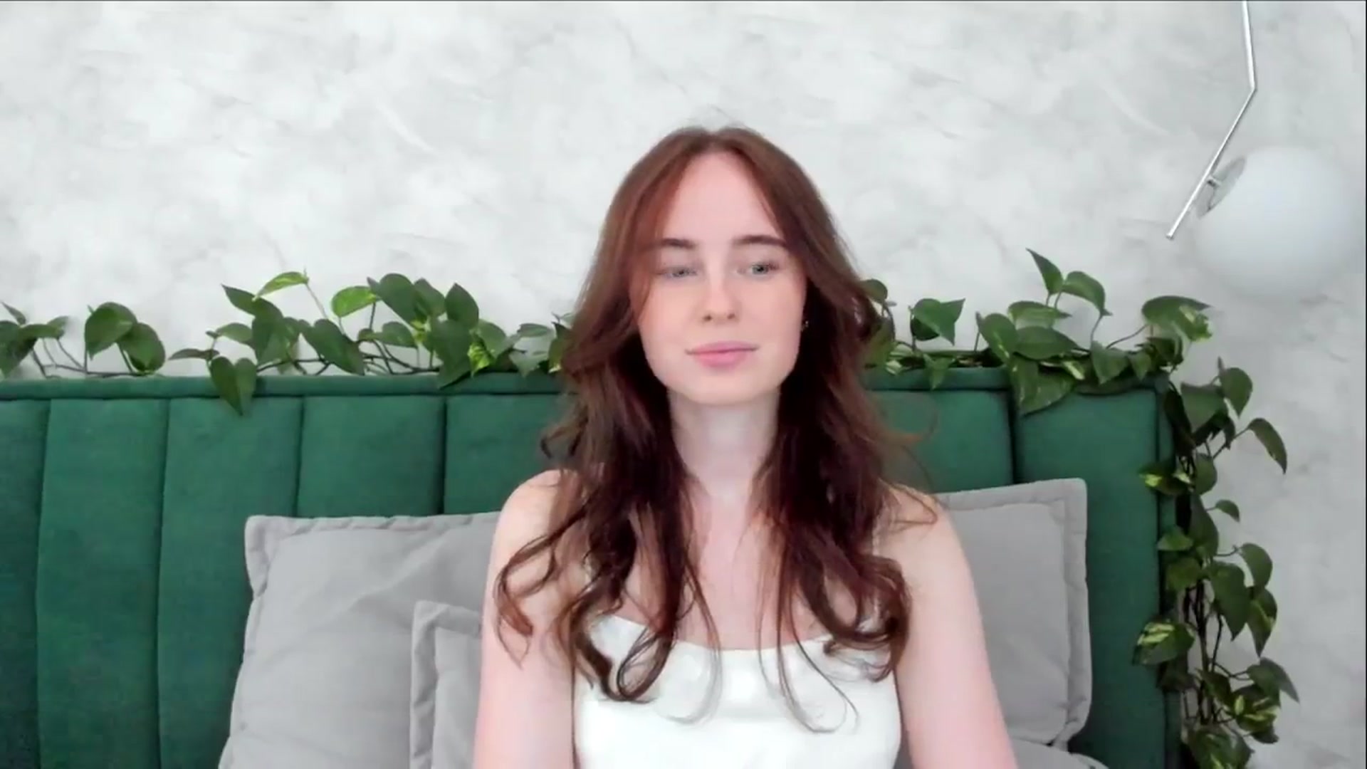 Gallery image thumbnail from userSasha's myfreecams stream on, 08/08/2024, 16:23 image 9 of 20