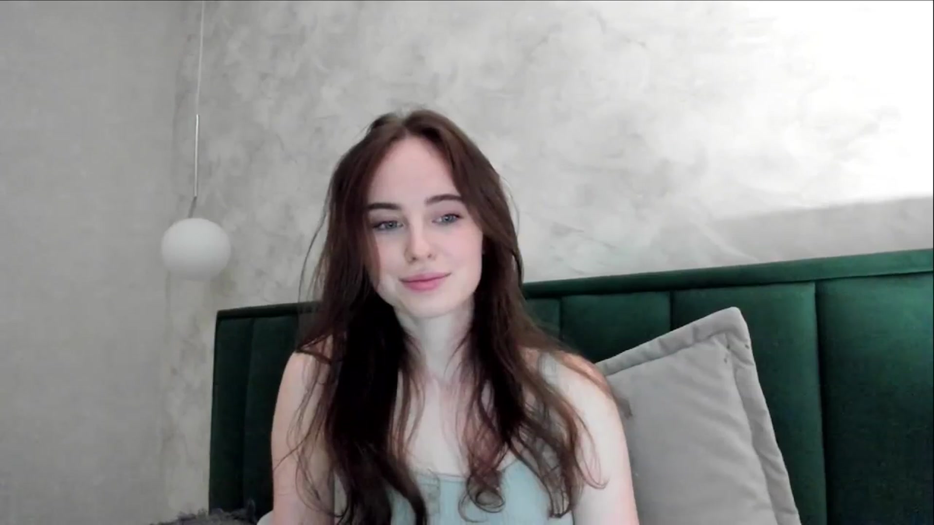 Gallery image thumbnail from userSasha's myfreecams stream on, 08/27/2024, 17:51 image 16 of 20