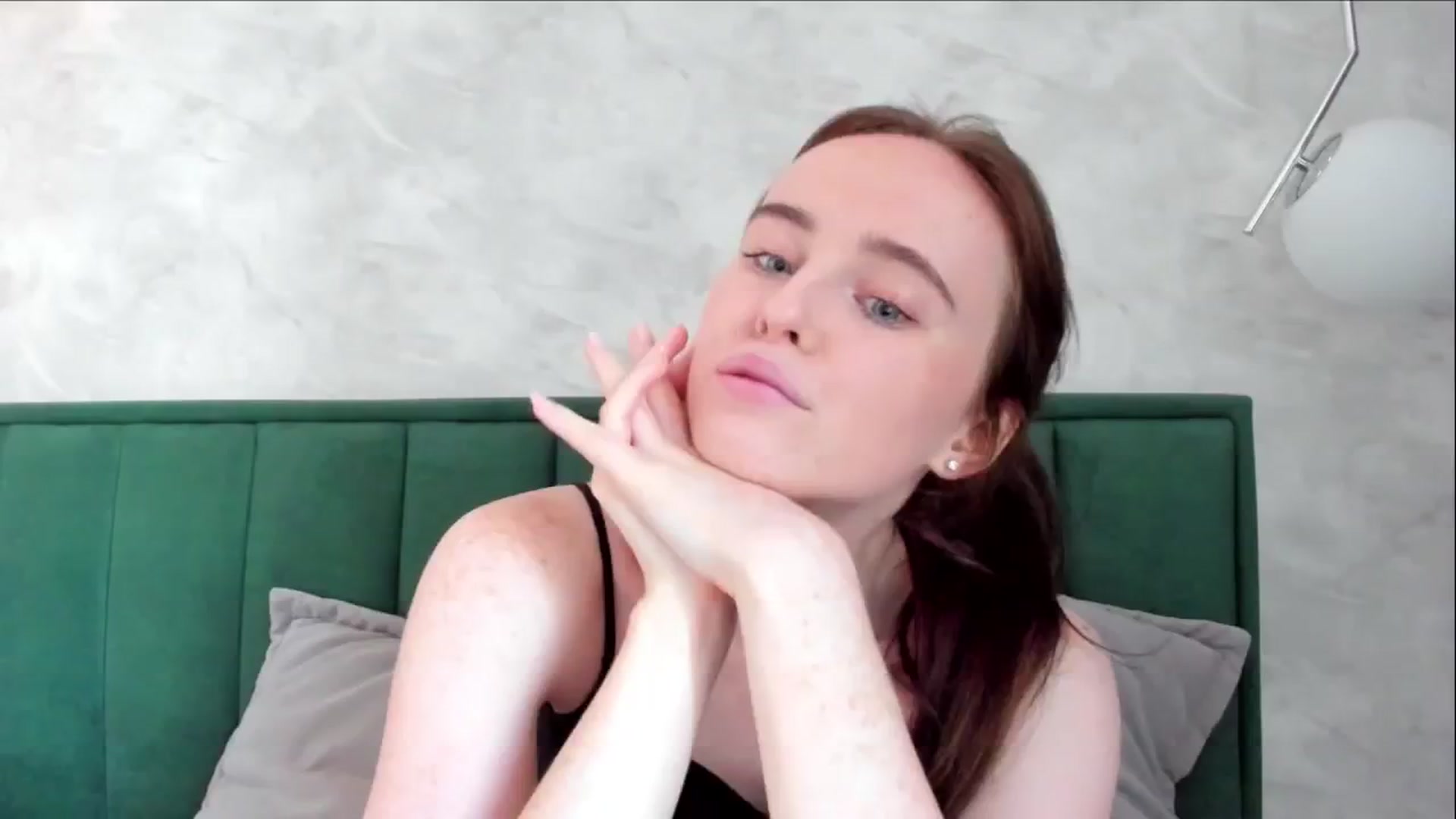 Gallery image thumbnail from userSasha's myfreecams stream on, 08/29/2024, 16:09 image 12 of 20