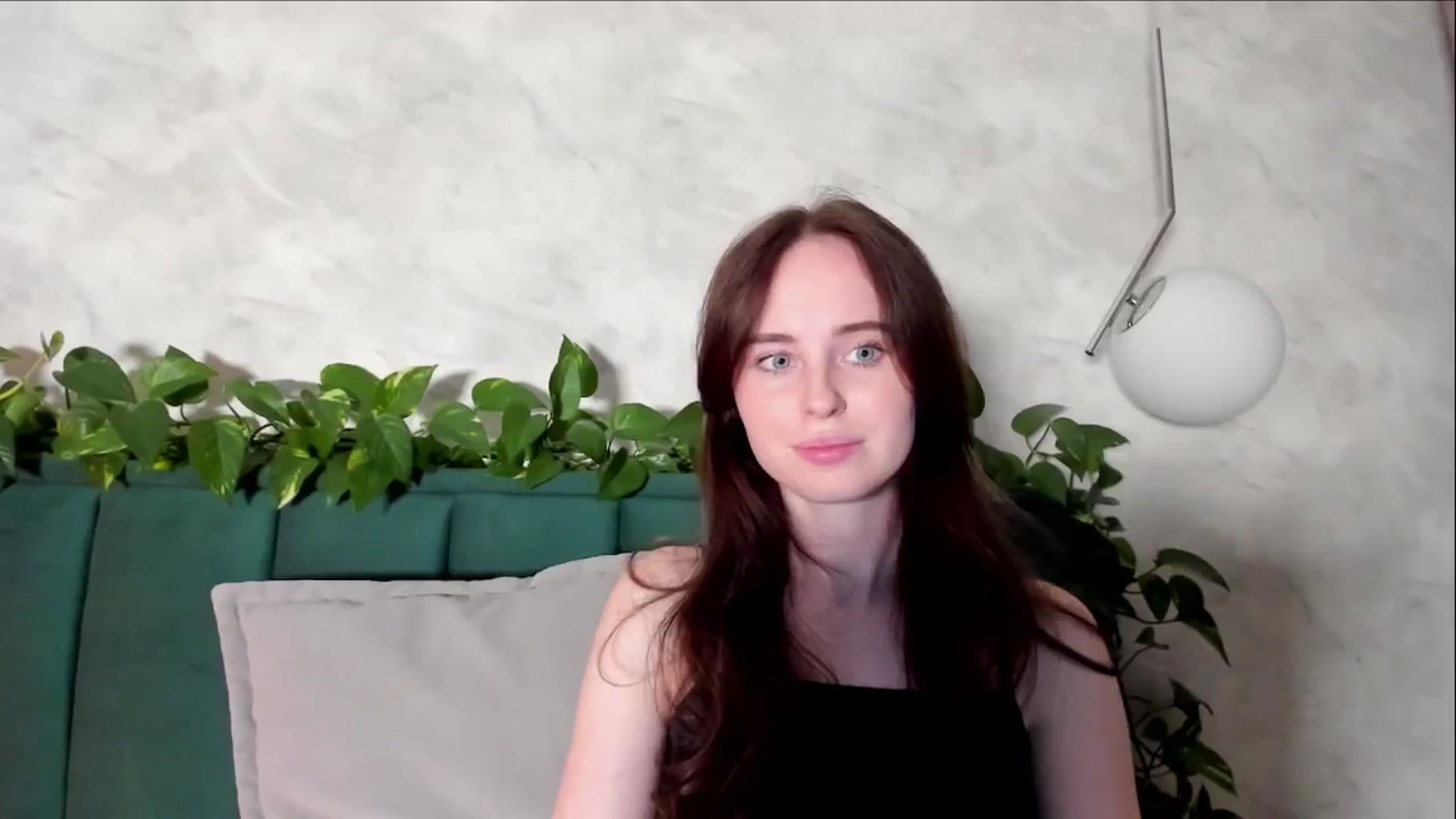 Gallery image thumbnail from userSasha's myfreecams stream on, 10/09/2024, 17:39 image 18 of 20