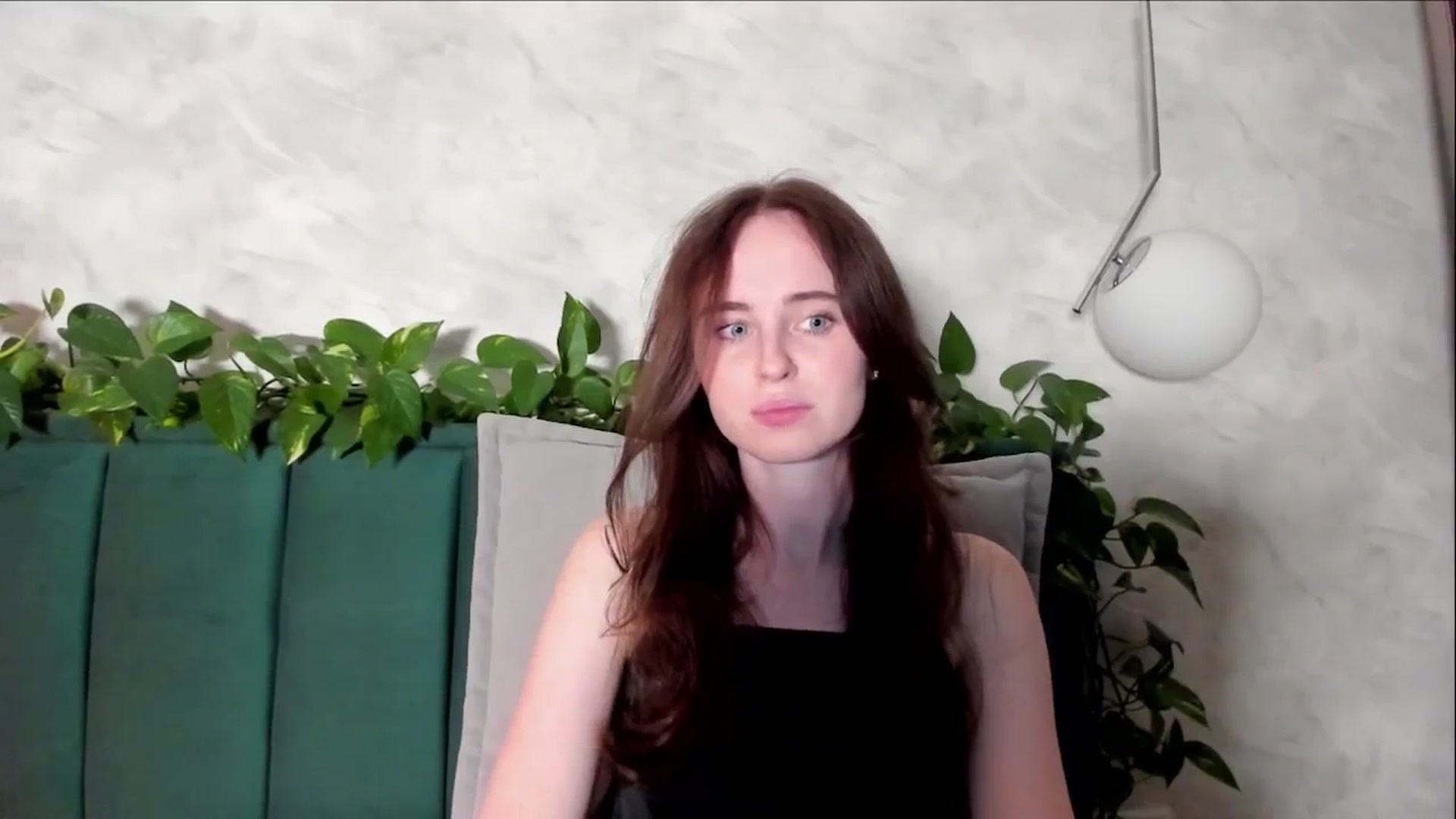 Gallery image thumbnail from userSasha's myfreecams stream on, 10/09/2024, 17:39 image 4 of 20