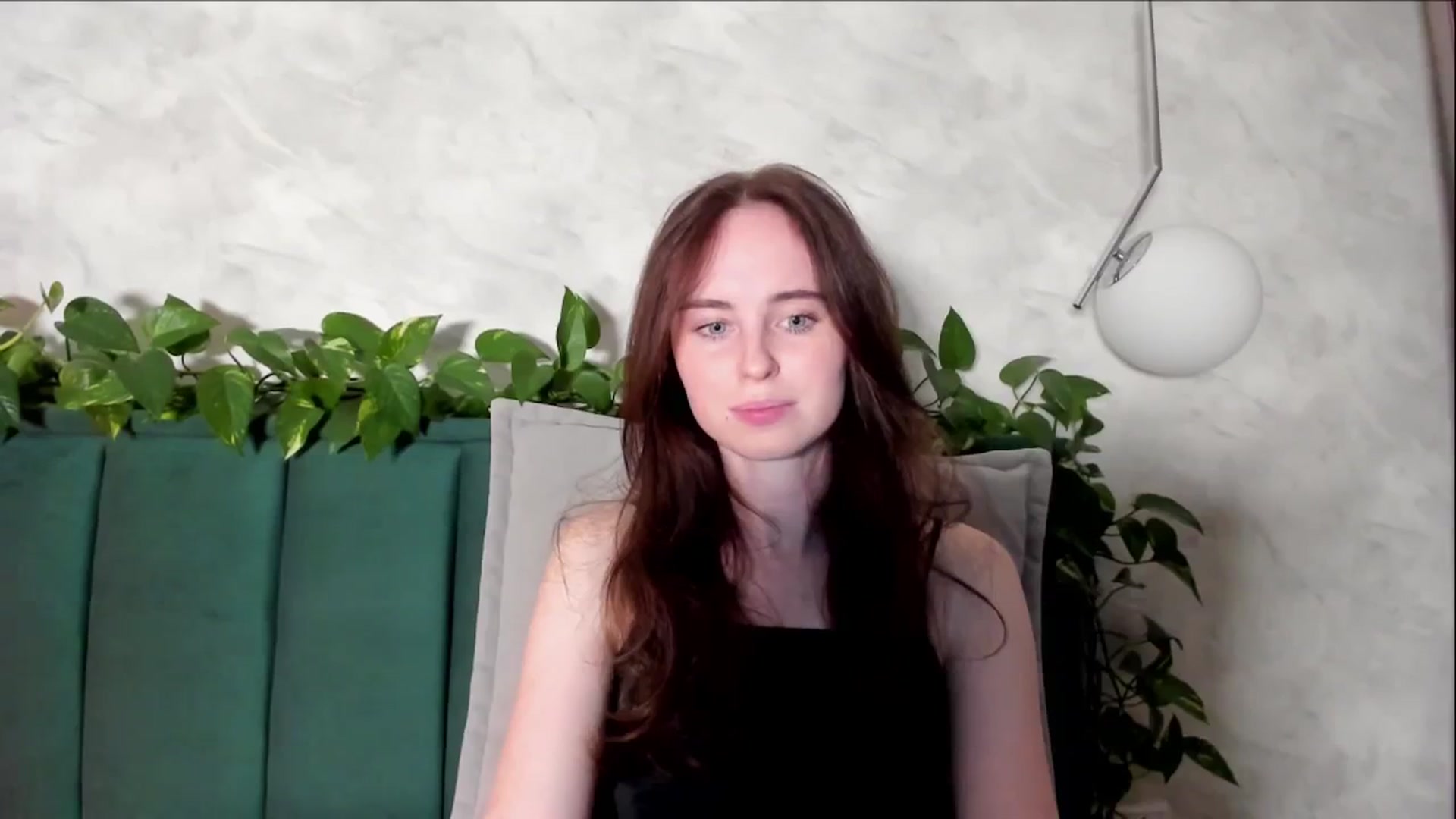 Gallery image thumbnail from userSasha's myfreecams stream on, 10/09/2024, 17:39 image 12 of 20