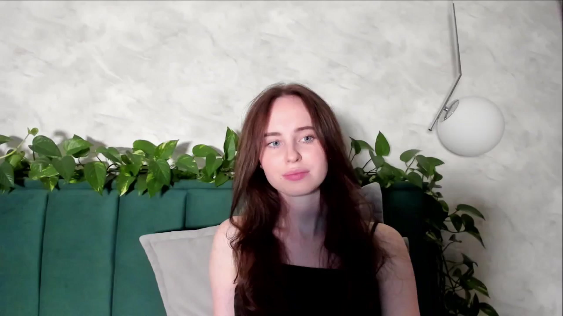 Gallery image thumbnail from userSasha's myfreecams stream on, 10/09/2024, 18:42 image 16 of 20