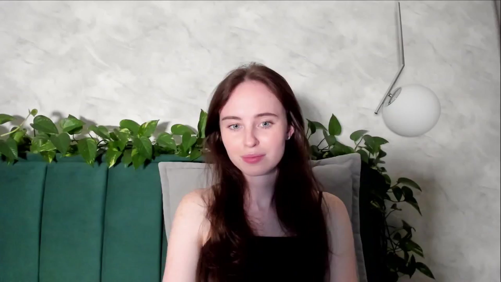 Gallery image thumbnail from userSasha's myfreecams stream on, 10/09/2024, 18:42 image 4 of 20