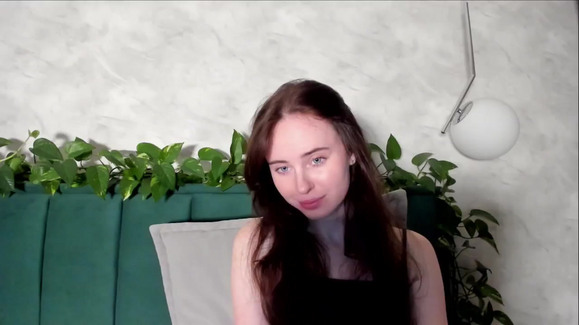 Gallery image thumbnail from userSasha's myfreecams stream on, 10/09/2024, 18:42 image 18 of 20
