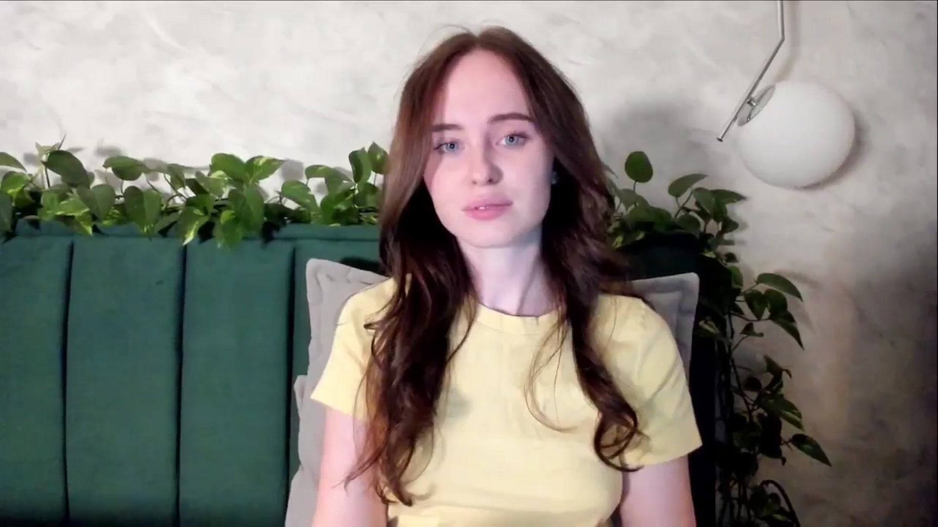Gallery image thumbnail from userSasha's myfreecams stream on, 10/12/2024, 21:15 image 17 of 20