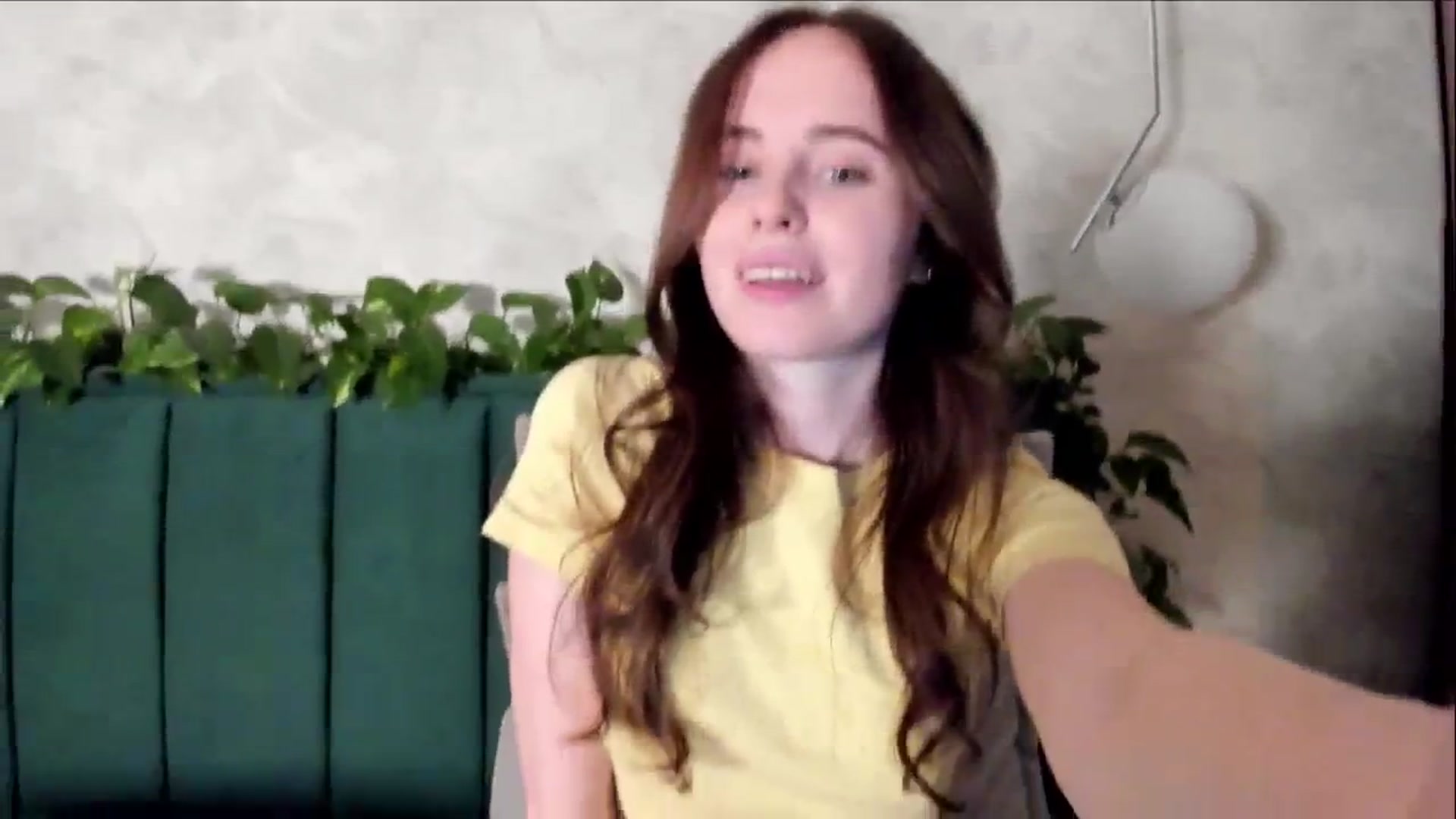 Gallery image thumbnail from userSasha's myfreecams stream on, 10/12/2024, 21:15 image 16 of 20