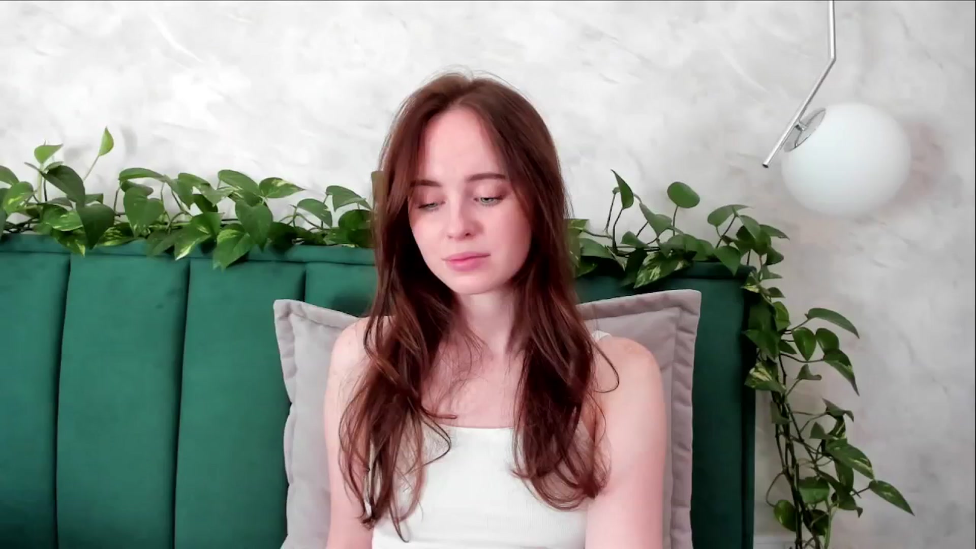 Gallery image thumbnail from userSasha's myfreecams stream on, 10/17/2024, 09:50 image 15 of 20