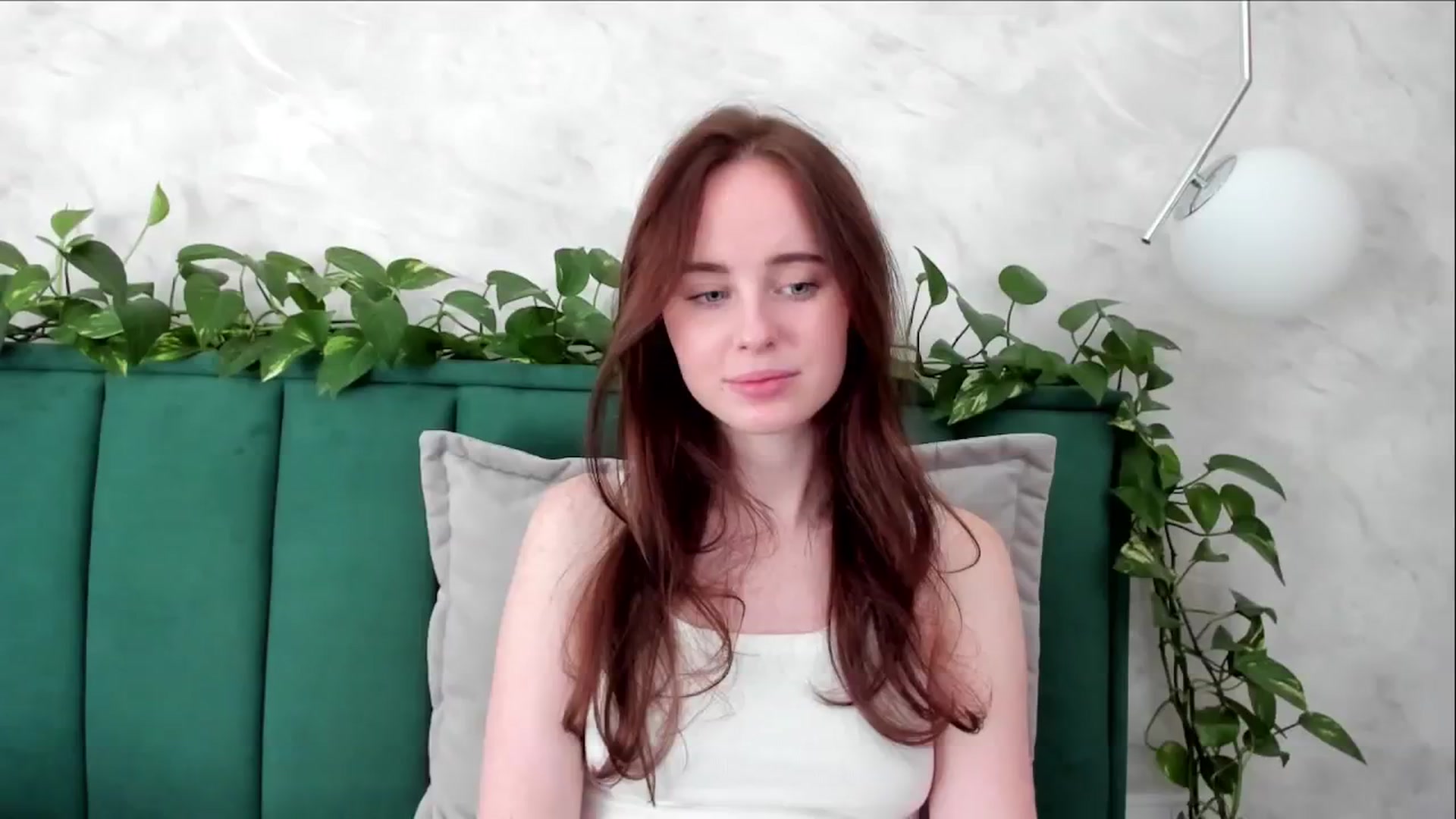 Gallery image thumbnail from userSasha's myfreecams stream on, 10/17/2024, 09:50 image 16 of 20