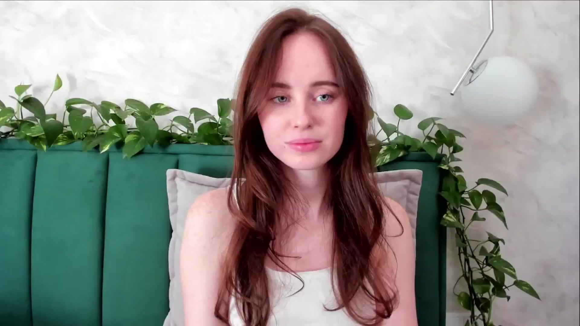Gallery image thumbnail from userSasha's myfreecams stream on, 10/17/2024, 09:50 image 6 of 20