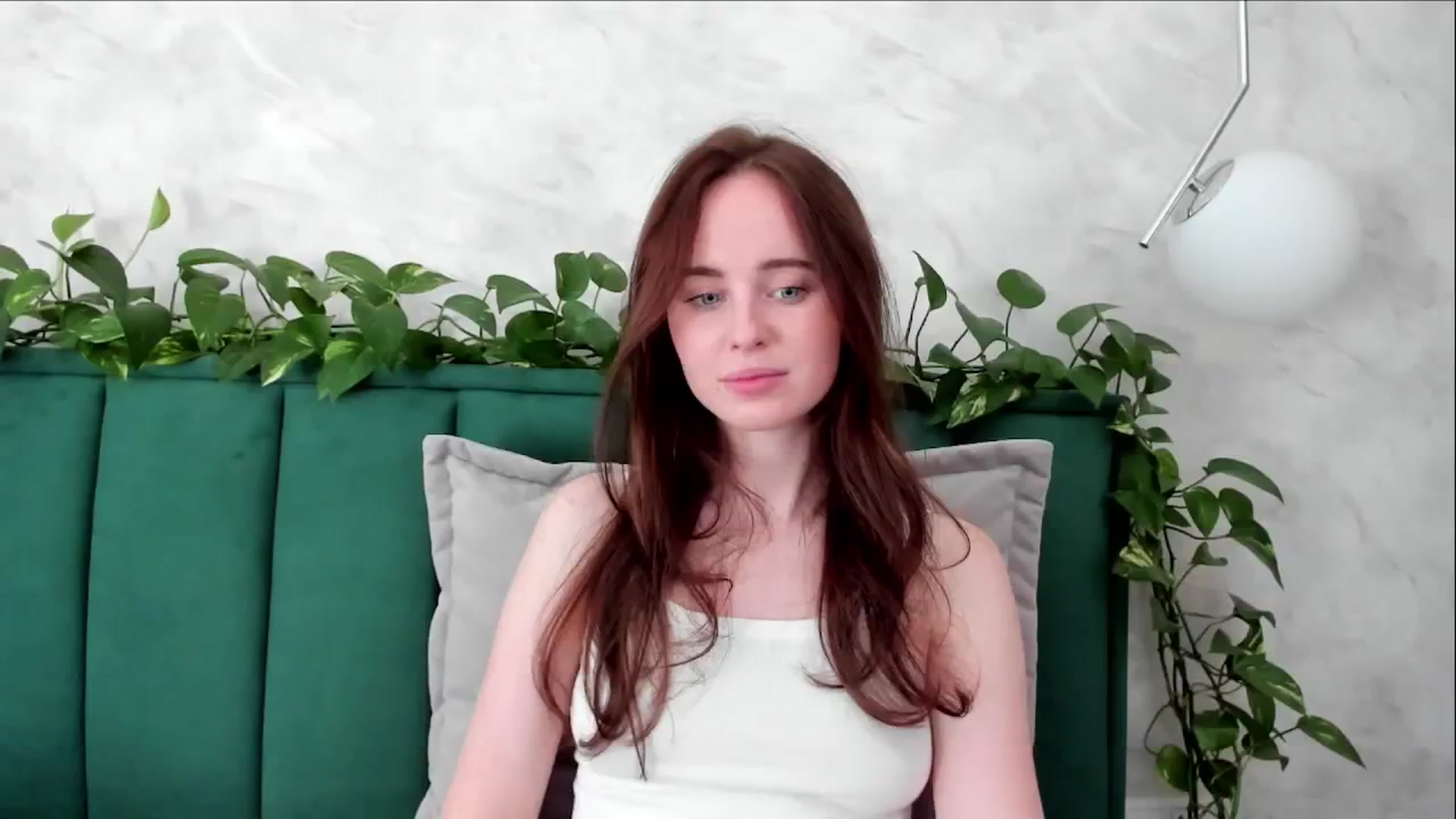 Gallery image thumbnail from userSasha's myfreecams stream on, 10/17/2024, 09:50 image 18 of 20