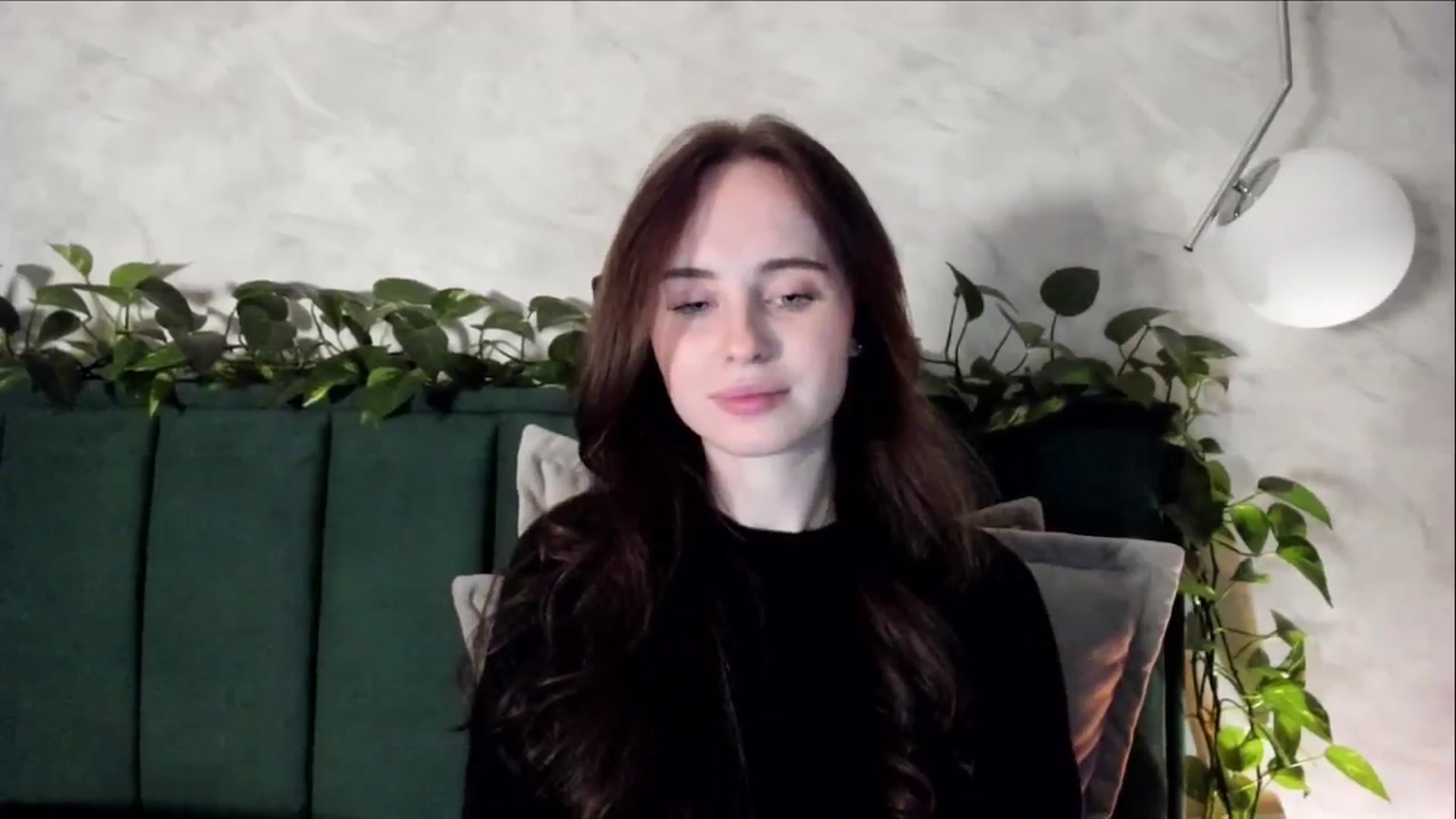 Gallery image thumbnail from userSasha's myfreecams stream on, 10/19/2024, 21:09 image 14 of 20