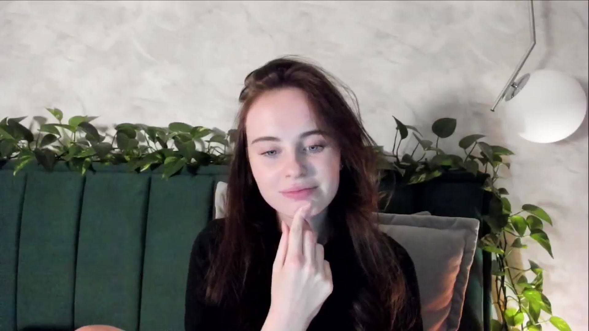 Gallery image thumbnail from userSasha's myfreecams stream on, 10/19/2024, 21:09 image 19 of 20