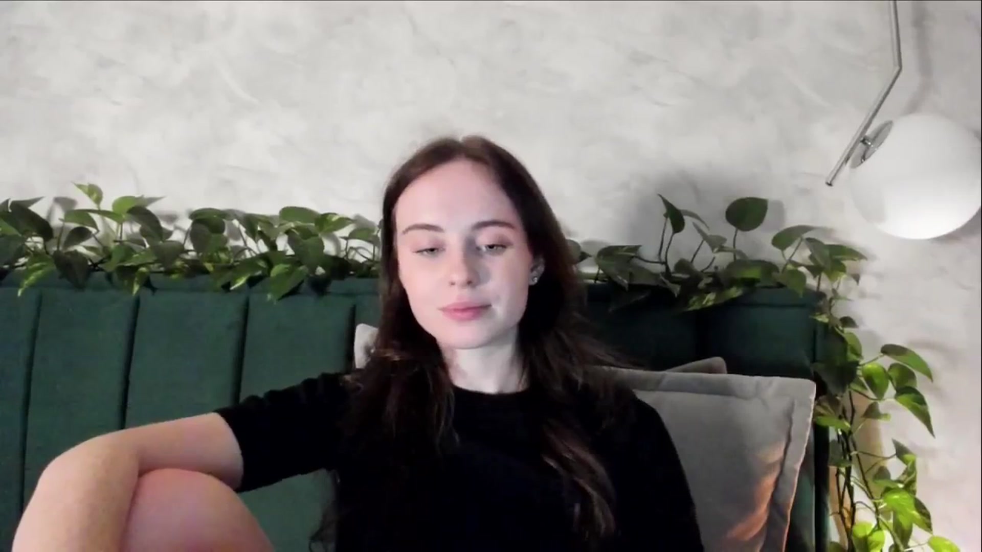 Gallery image thumbnail from userSasha's myfreecams stream on, 10/19/2024, 21:09 image 15 of 20