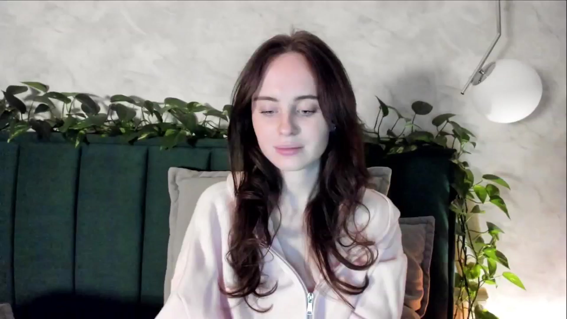 Gallery image thumbnail from userSasha's myfreecams stream on, 10/22/2024, 18:03 image 8 of 20