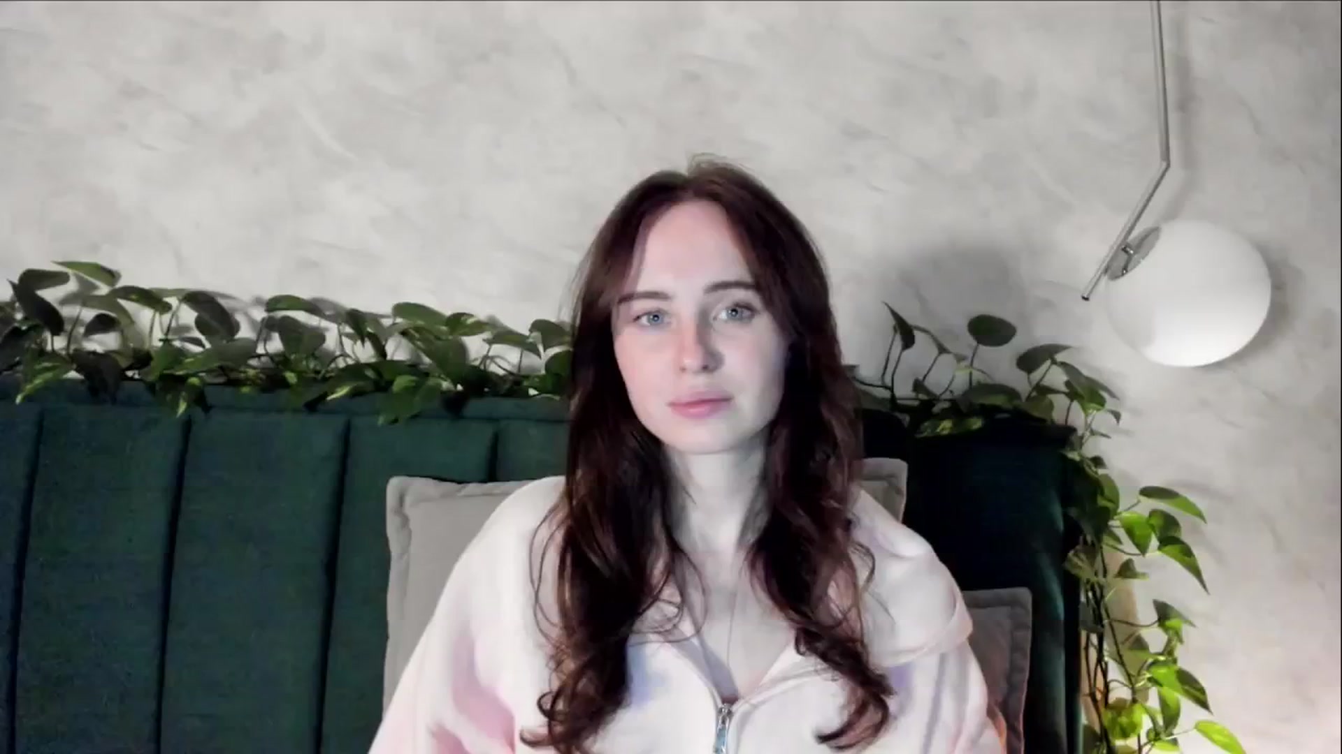 Gallery image thumbnail from userSasha's myfreecams stream on, 10/22/2024, 18:03 image 5 of 20