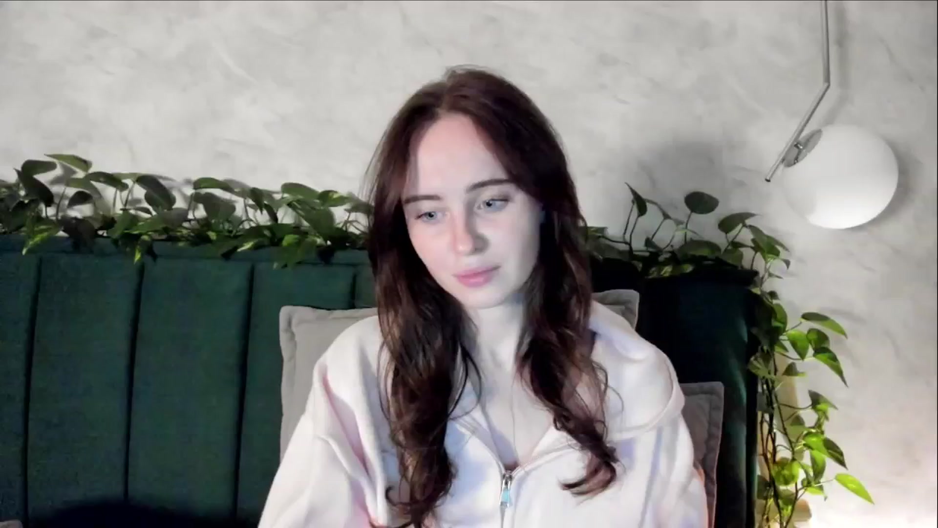 Gallery image thumbnail from userSasha's myfreecams stream on, 10/22/2024, 18:03 image 2 of 20