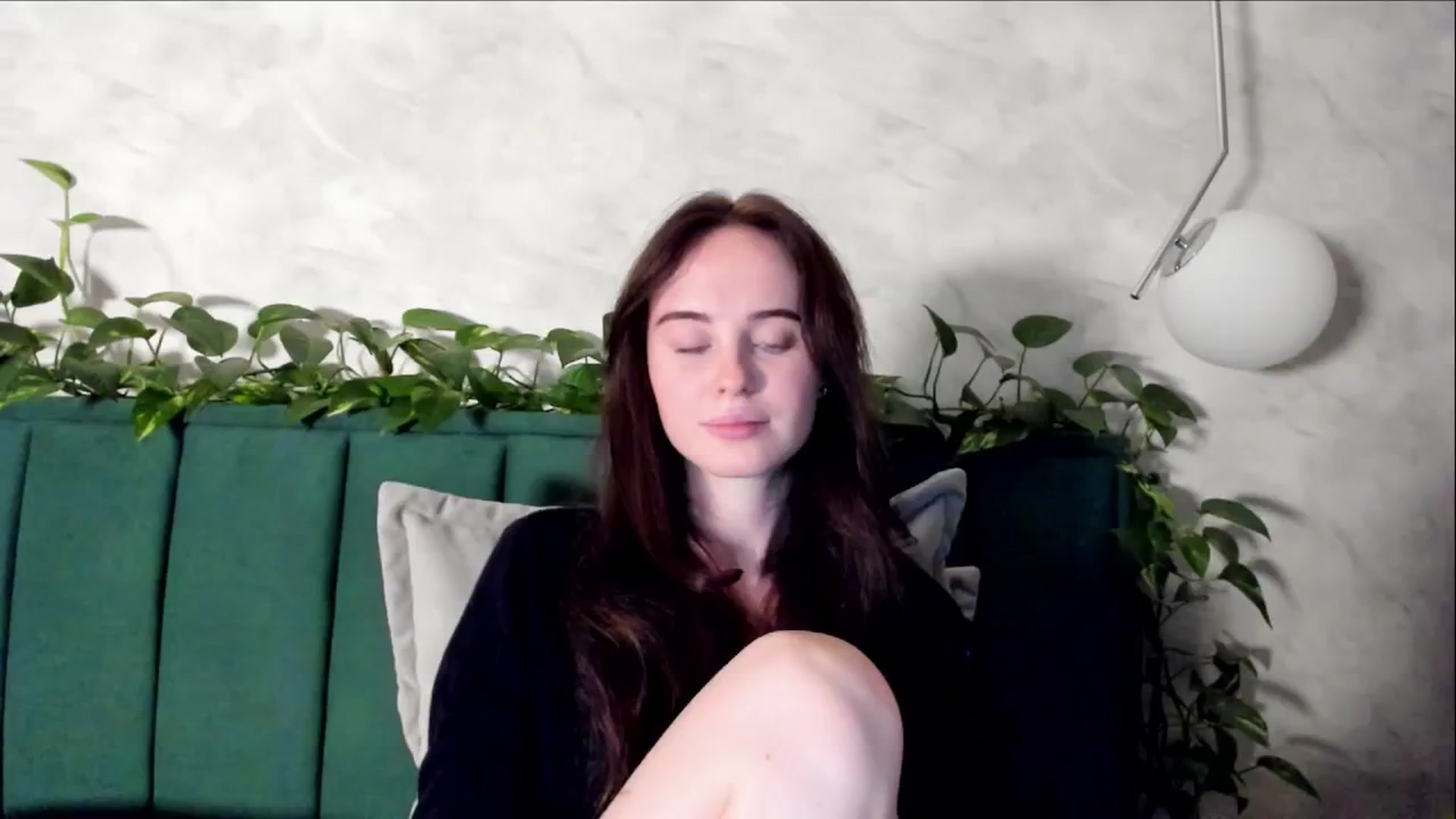 Gallery image thumbnail from userSasha's myfreecams stream on, 11/05/2024, 20:25 image 16 of 20