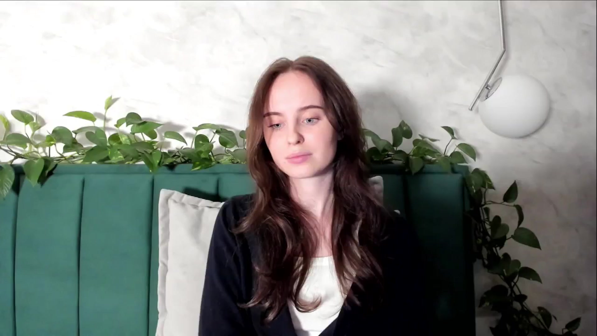Gallery image thumbnail from userSasha's myfreecams stream on, 11/13/2024, 16:46 image 14 of 20