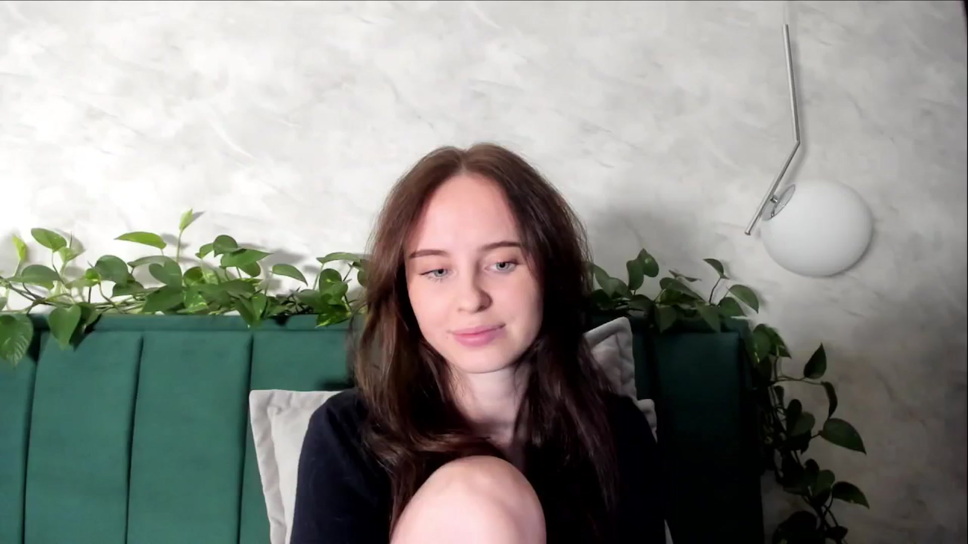 Gallery image thumbnail from userSasha's myfreecams stream on, 11/13/2024, 16:46 image 8 of 20