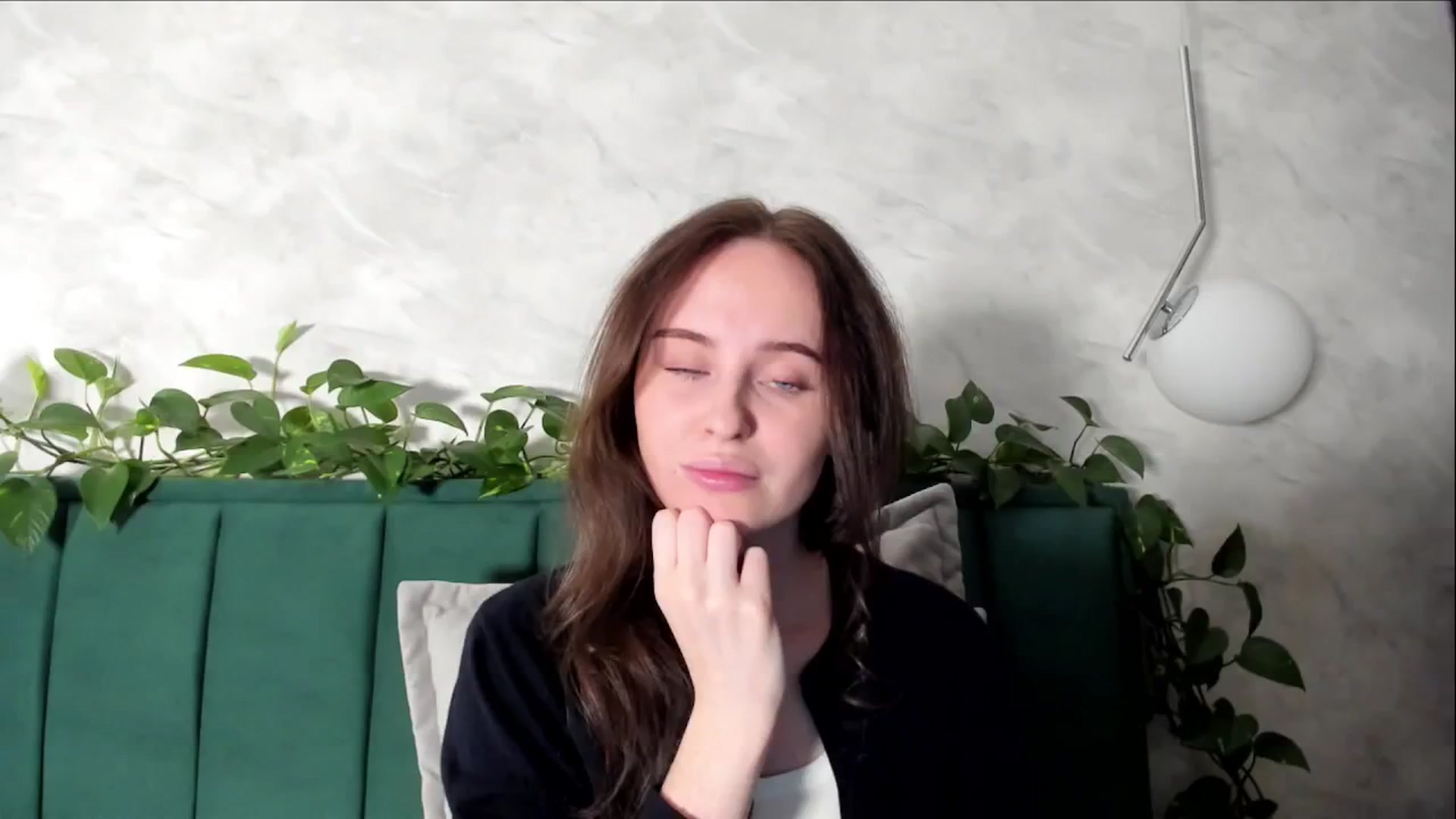 Gallery image thumbnail from userSasha's myfreecams stream on, 11/13/2024, 16:46 image 1 of 20