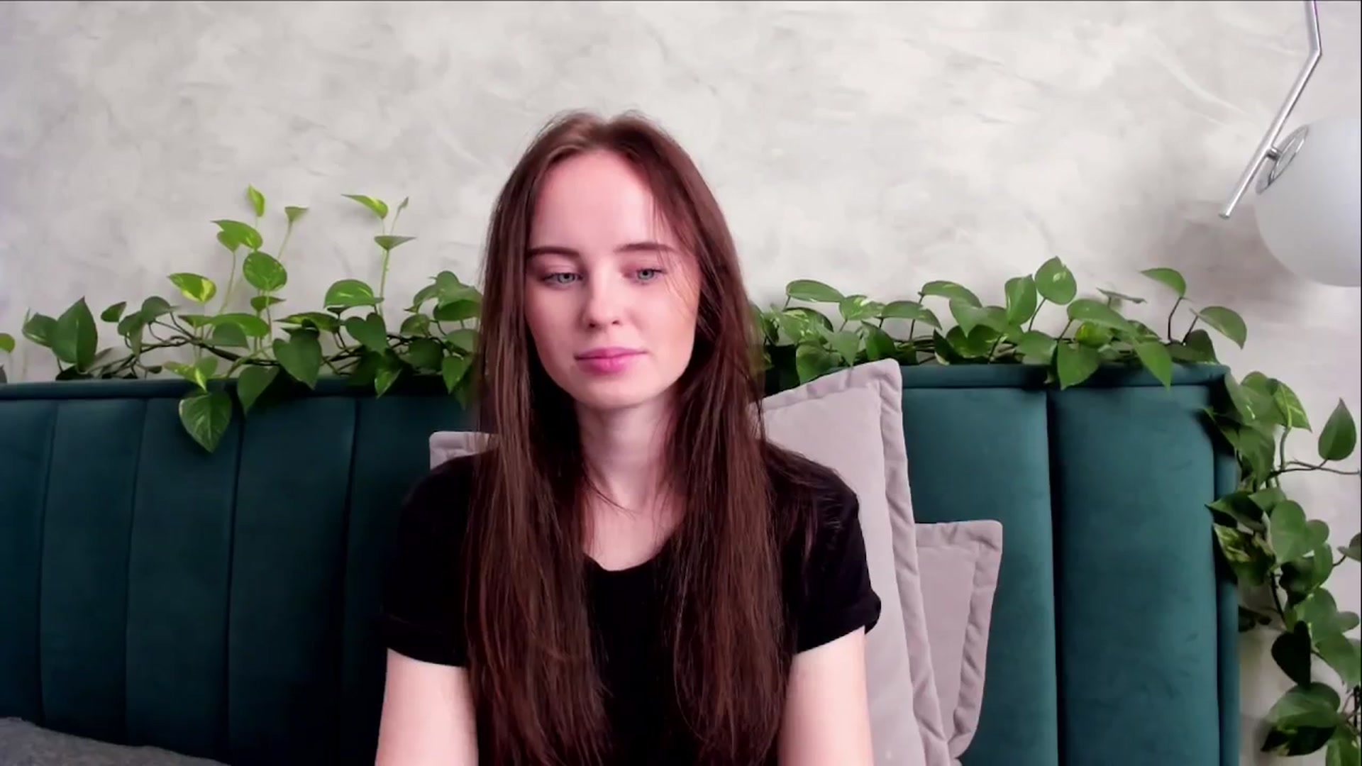 Gallery image thumbnail from userSasha's myfreecams stream on, 12/04/2024, 09:39 image 20 of 20