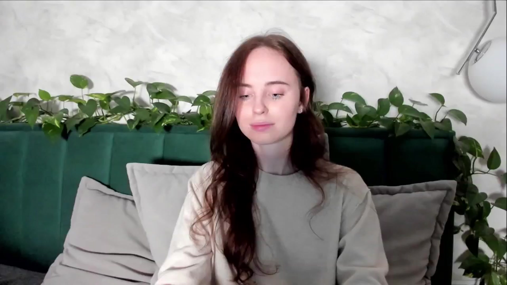 Gallery image thumbnail from userSasha's myfreecams stream on, 12/20/2024, 18:12 image 11 of 20
