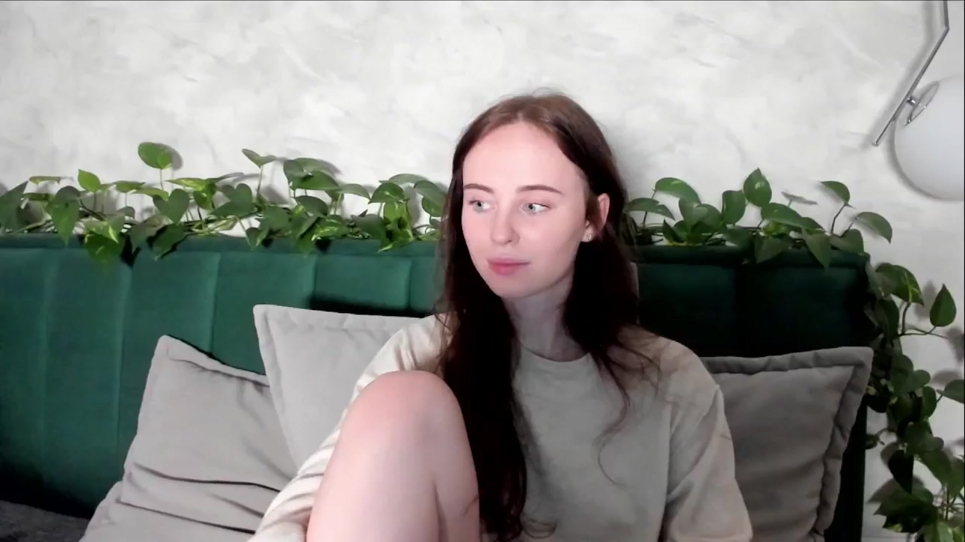 Gallery image thumbnail from userSasha's myfreecams stream on, 12/20/2024, 18:12 image 19 of 20