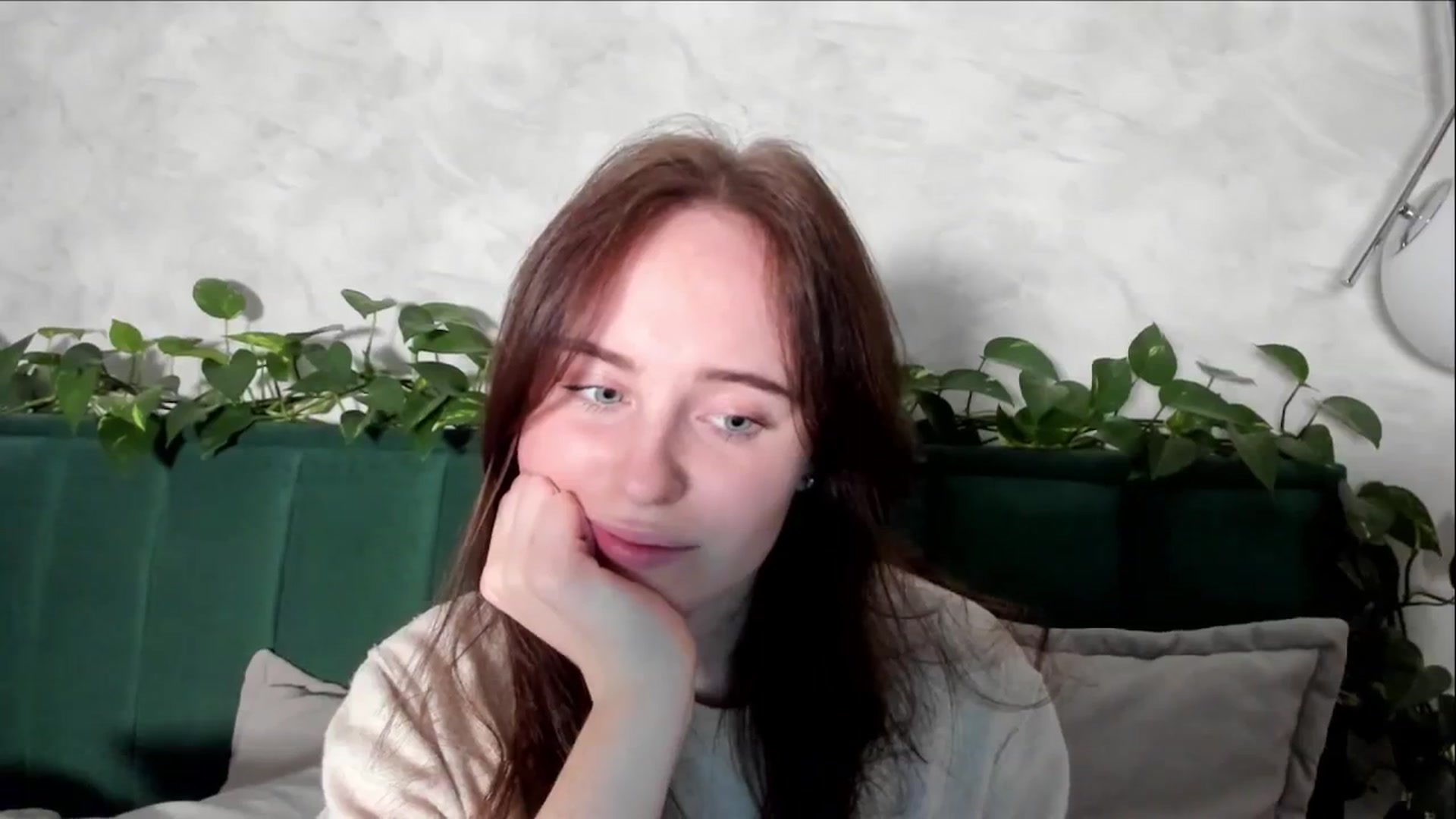 Gallery image thumbnail from userSasha's myfreecams stream on, 12/20/2024, 19:53 image 20 of 20