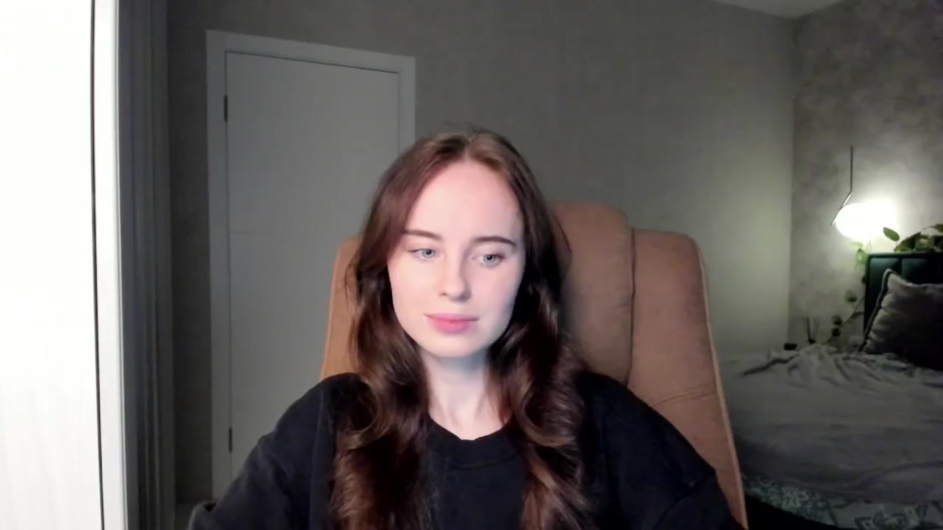 Gallery image thumbnail from userSasha's myfreecams stream on, 12/22/2024, 18:38 image 13 of 20
