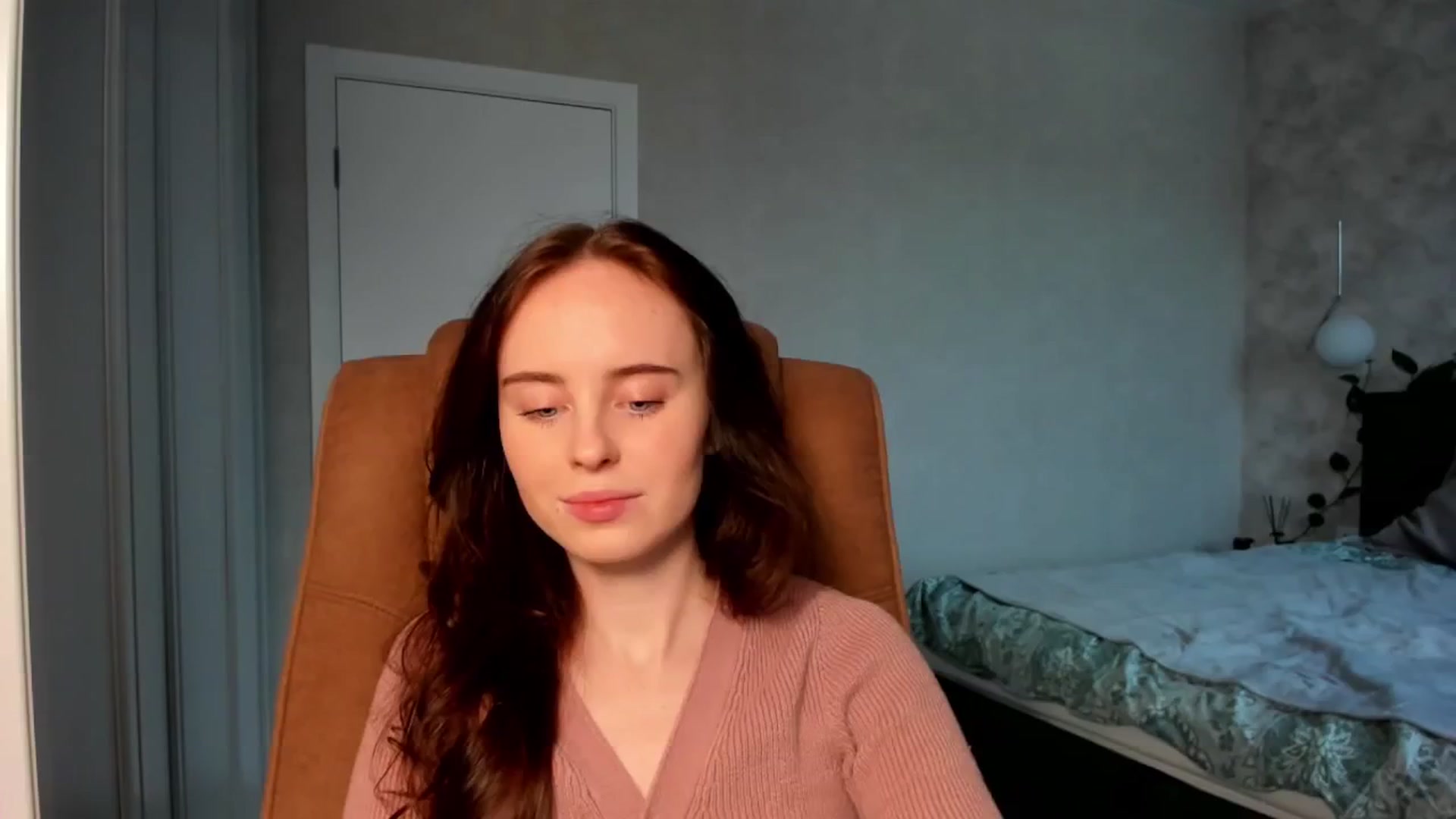 Gallery image thumbnail from userSasha's myfreecams stream on, 12/23/2024, 10:21 image 18 of 20