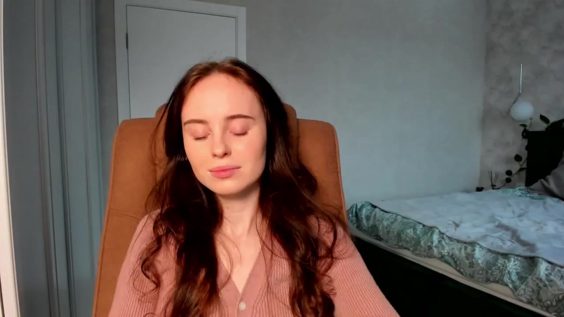 Gallery image thumbnail from userSasha's myfreecams stream on, 12/23/2024, 10:21 image 2 of 20