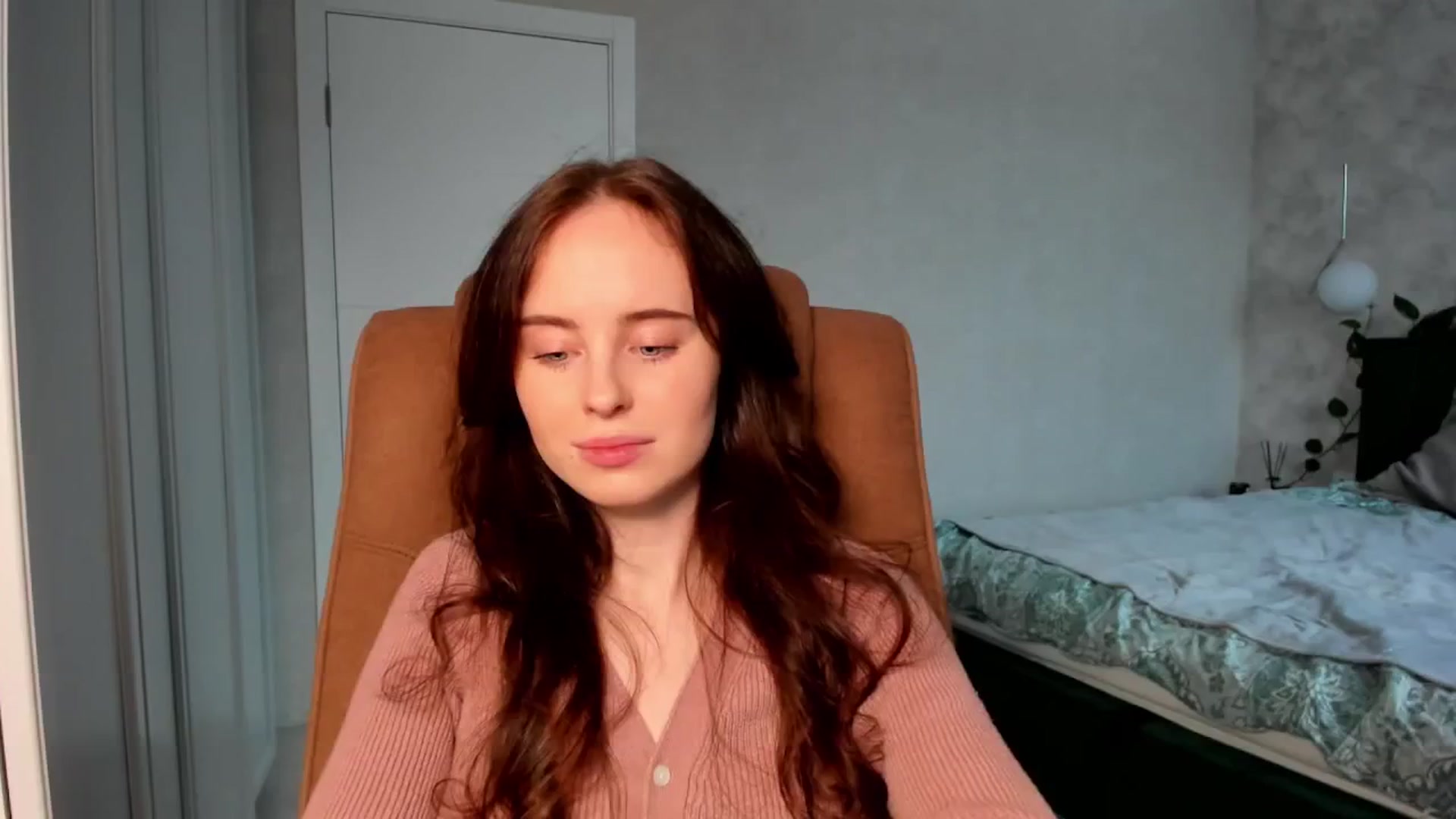 Gallery image thumbnail from userSasha's myfreecams stream on, 12/23/2024, 10:21 image 3 of 20